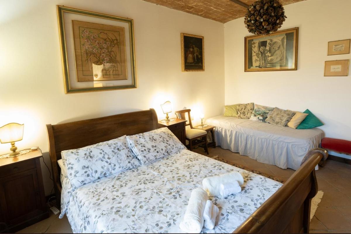 GiuMa Tuscany Historic Lux Farmhouse near Saturnia Hot Springs