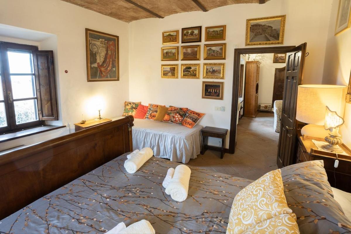 GiuMa Tuscany Historic Lux Farmhouse near Saturnia Hot Springs