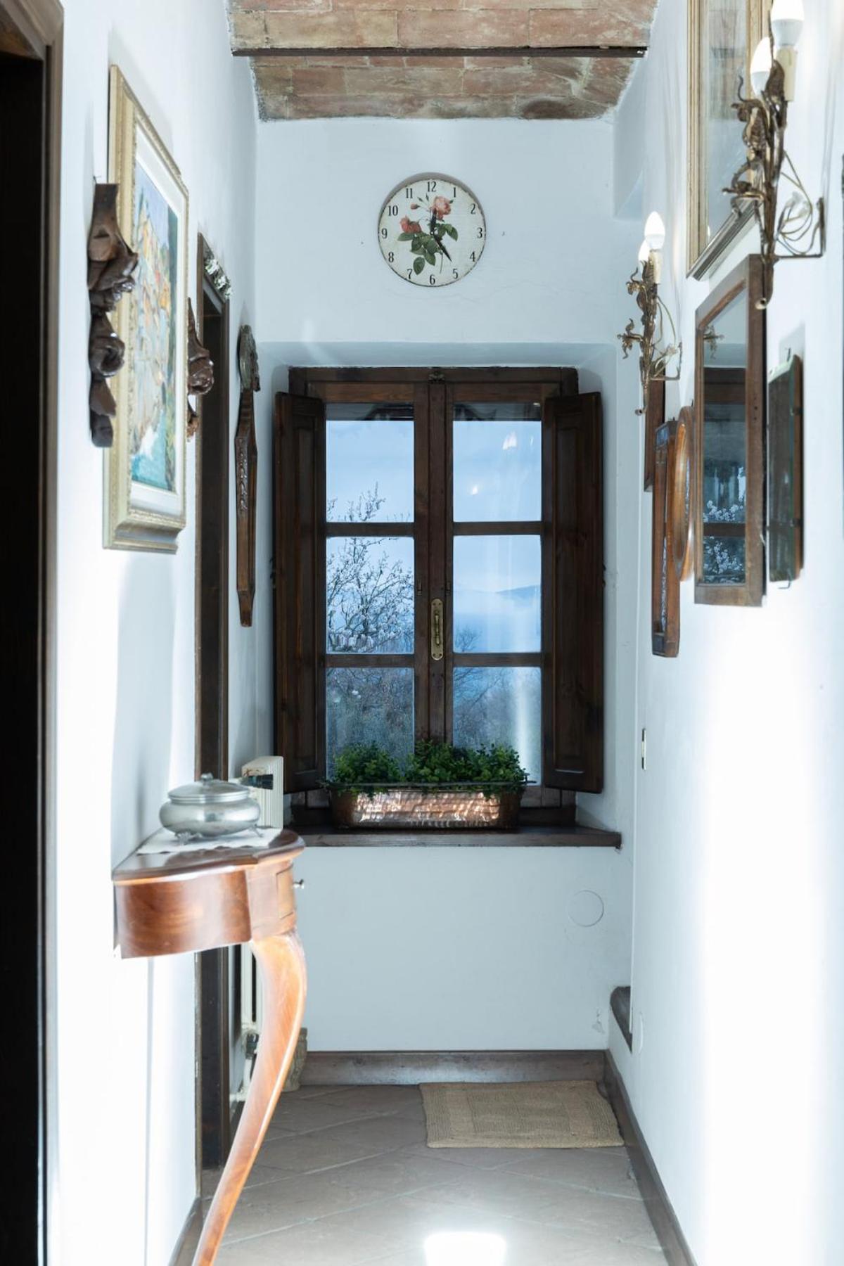 GiuMa Tuscany Historic Lux Farmhouse near Saturnia Hot Springs