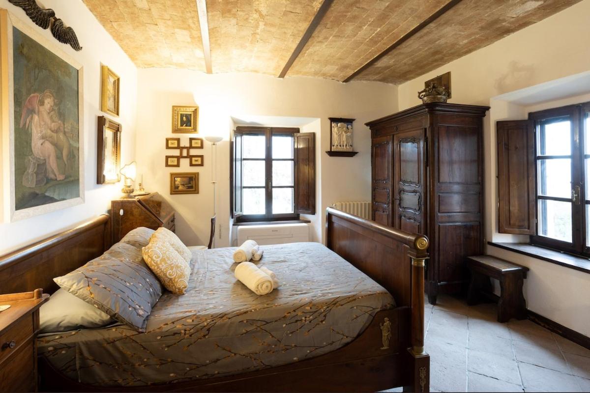 GiuMa Tuscany Historic Lux Farmhouse near Saturnia Hot Springs