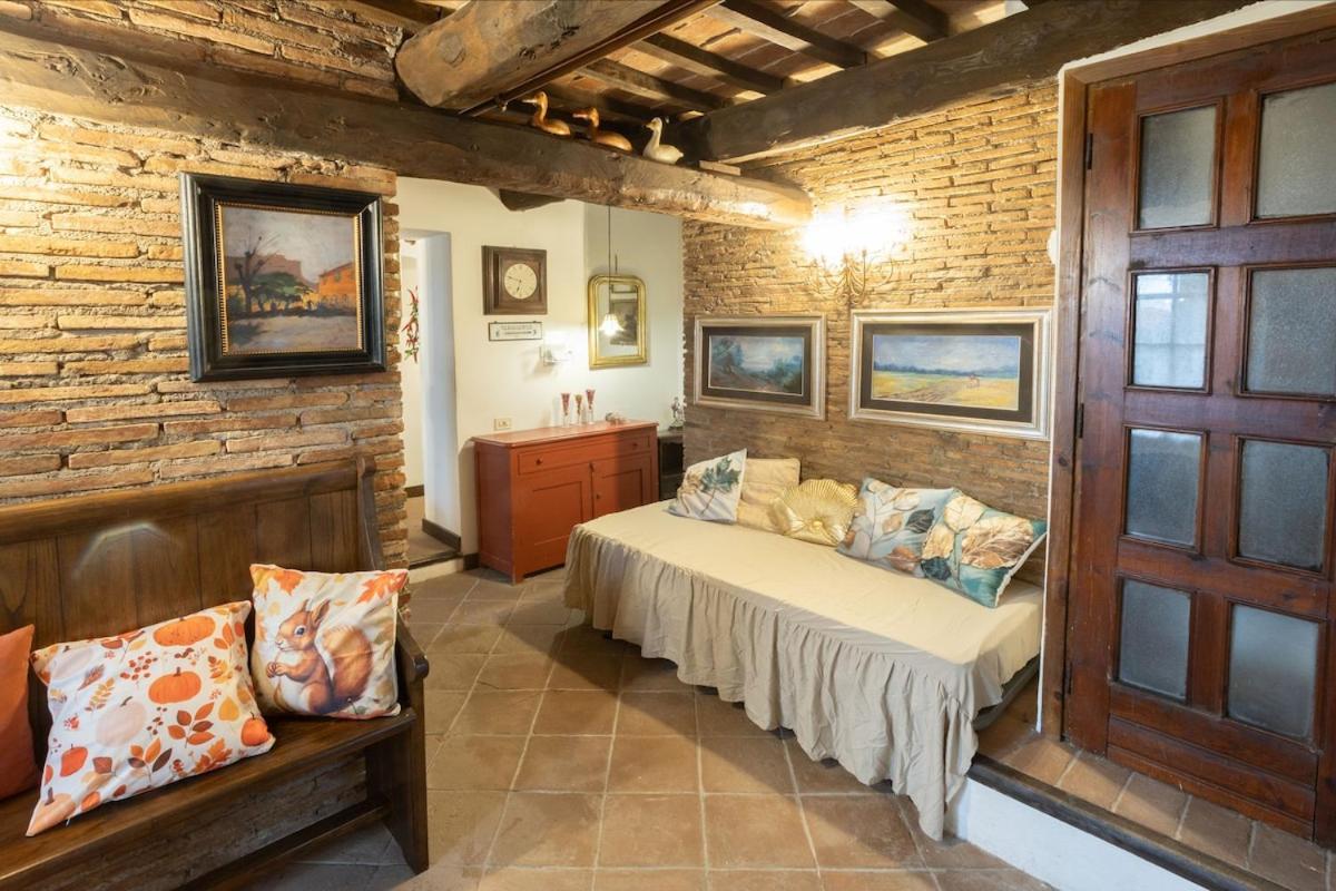 GiuMa Tuscany Historic Lux Farmhouse near Saturnia Hot Springs