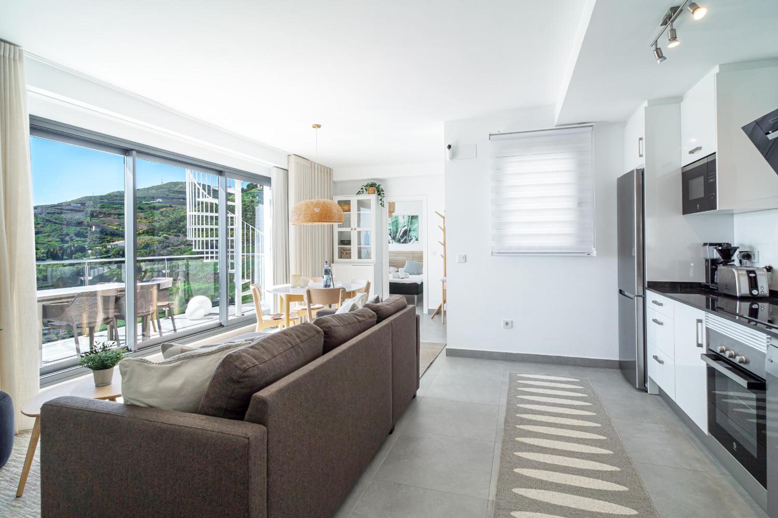 Penthouse Balcon del Mar 123 by Casasol