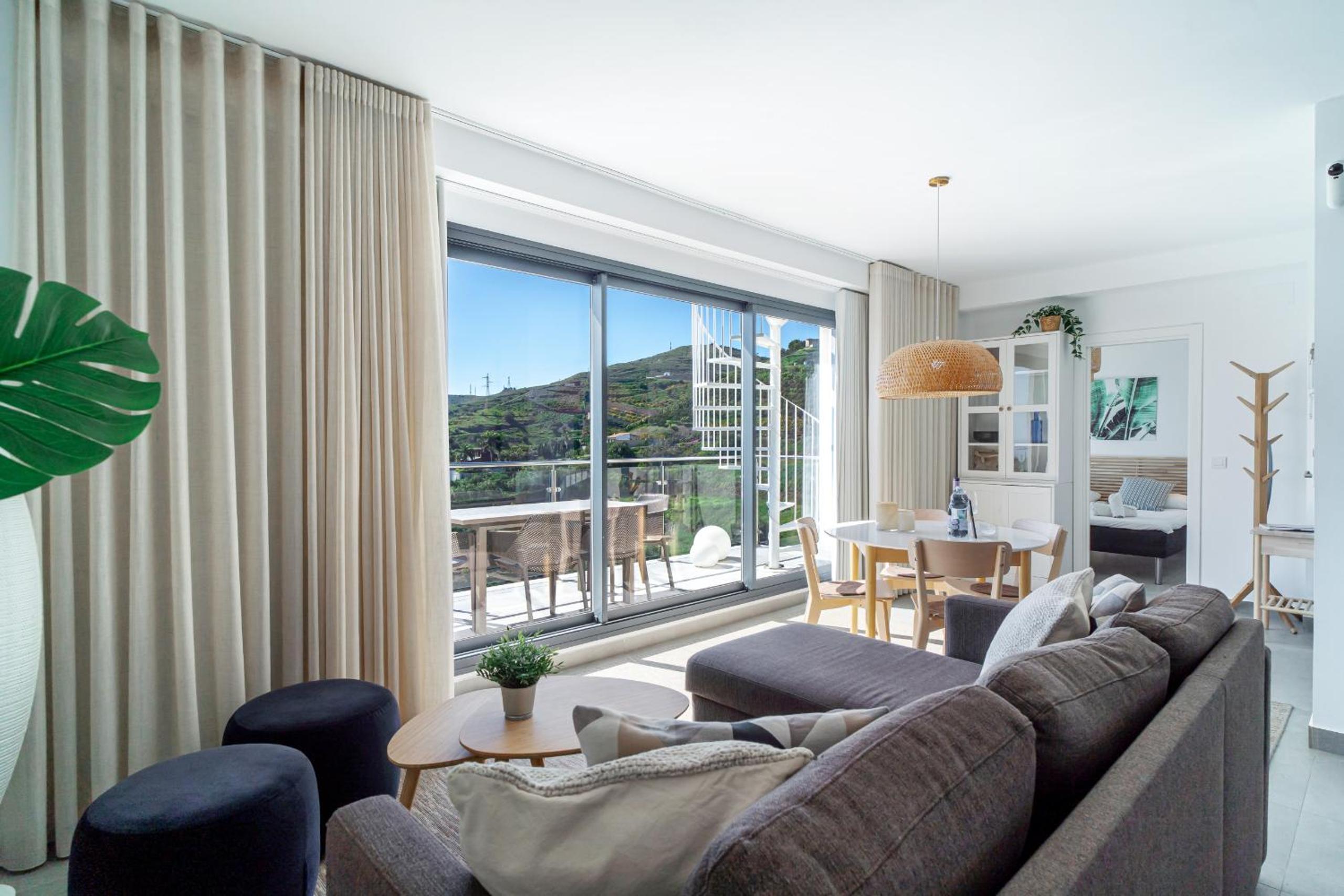 Penthouse Balcon del Mar 123 by Casasol