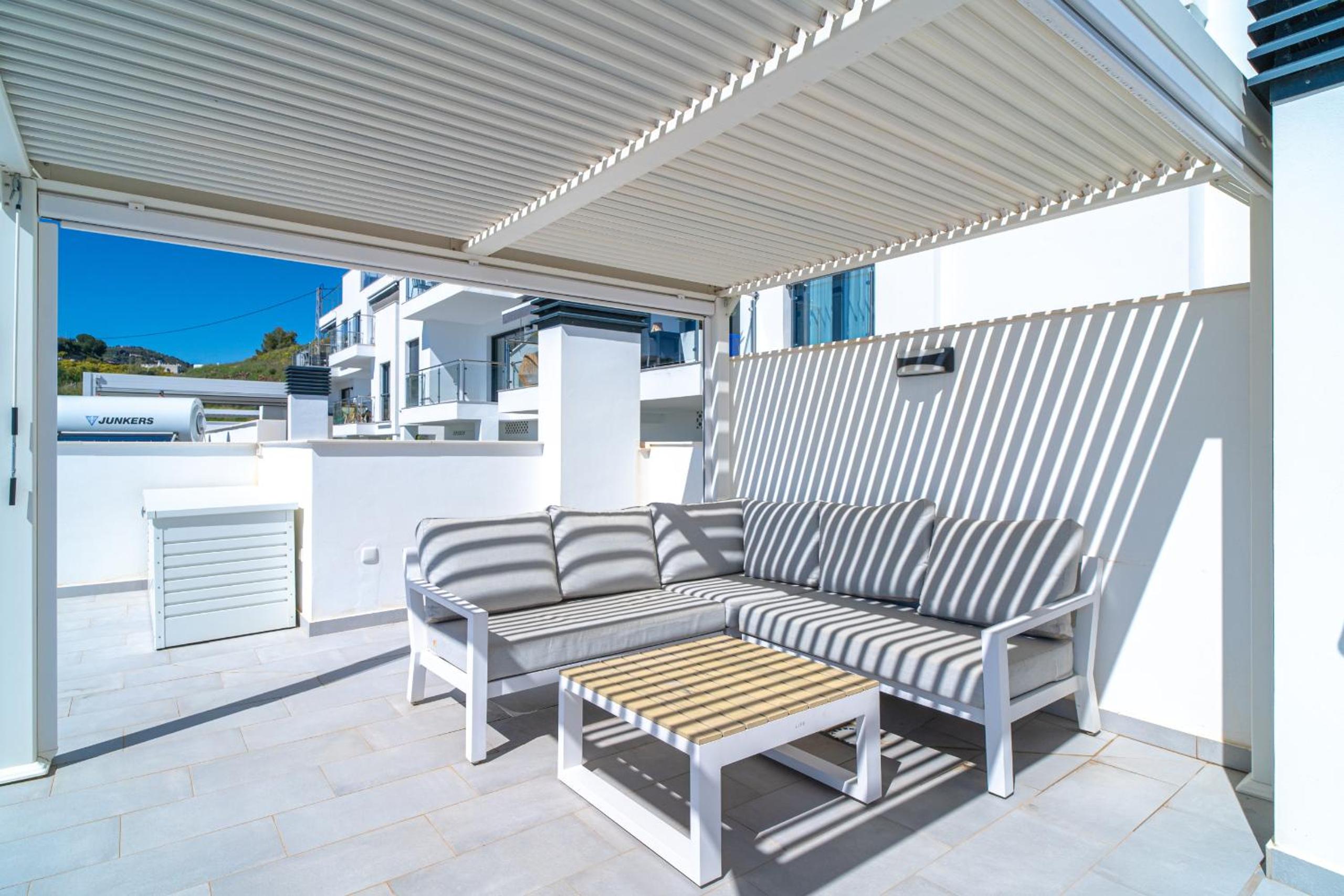 Penthouse Balcon del Mar 123 by Casasol
