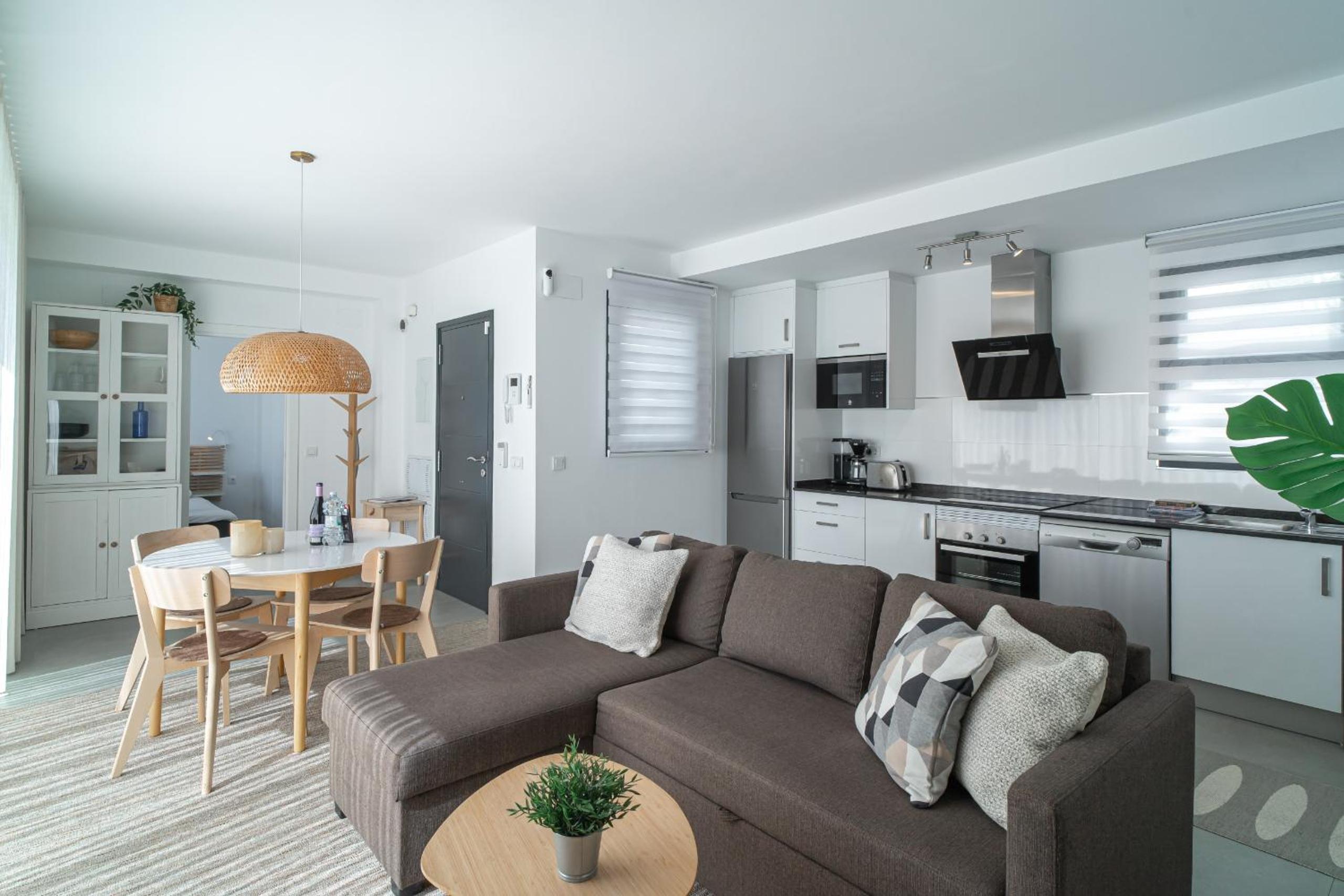 Penthouse Balcon del Mar 123 by Casasol