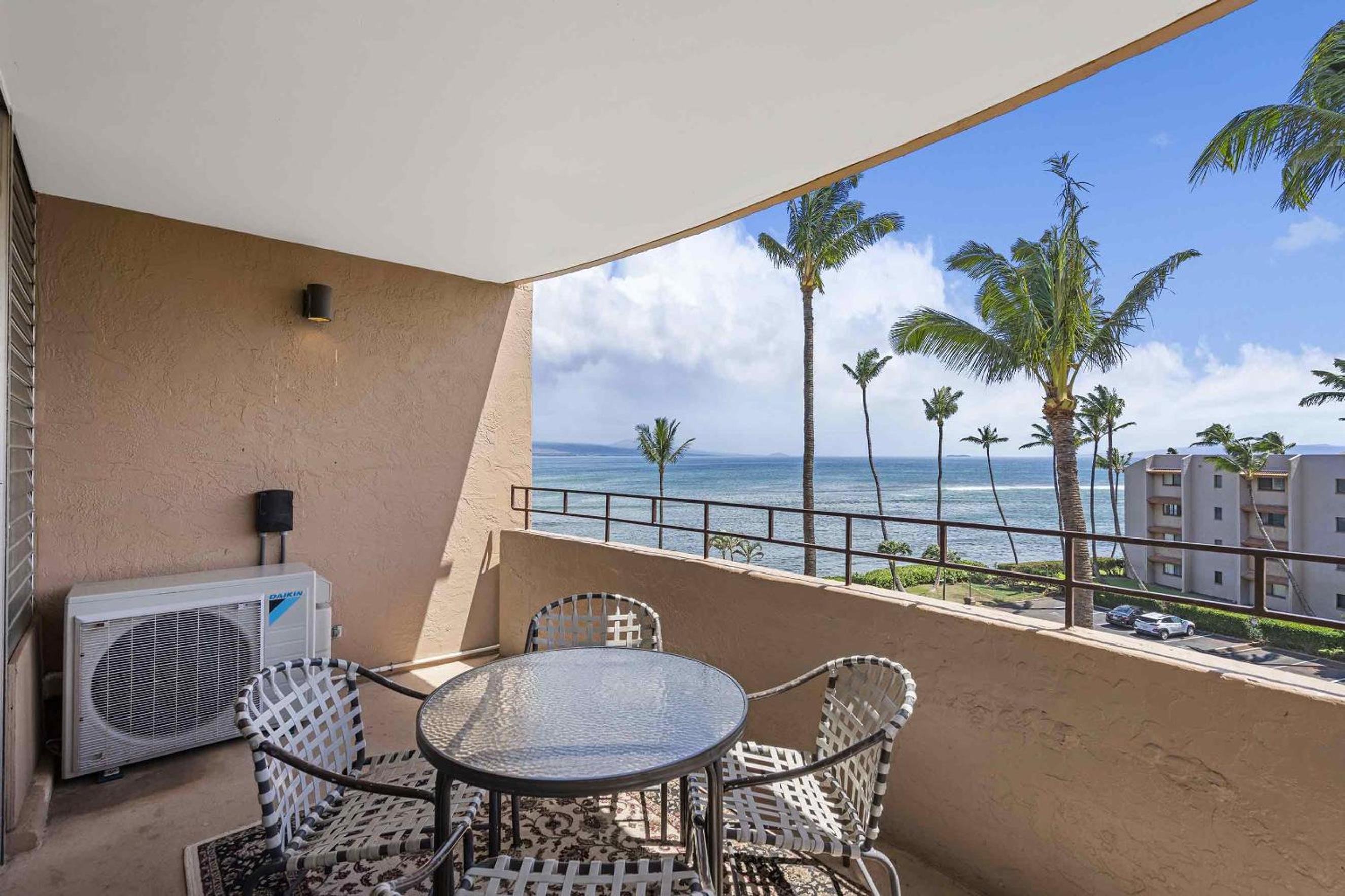 Island Sands 500, Breathtaking Ocean Views, Spacious Lanais, Renovated, Split AC