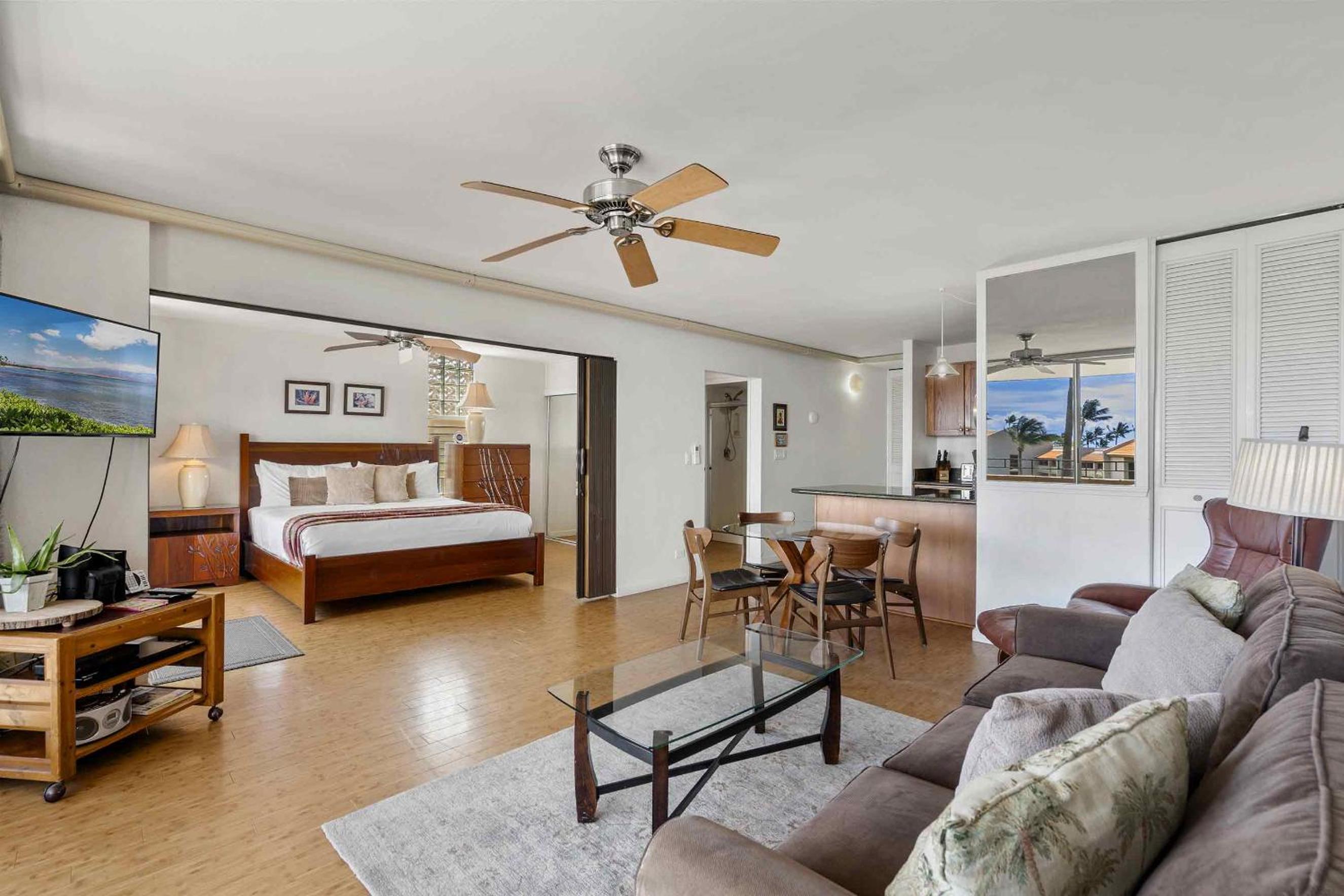 Island Sands 500, Breathtaking Ocean Views, Spacious Lanais, Renovated, Split AC