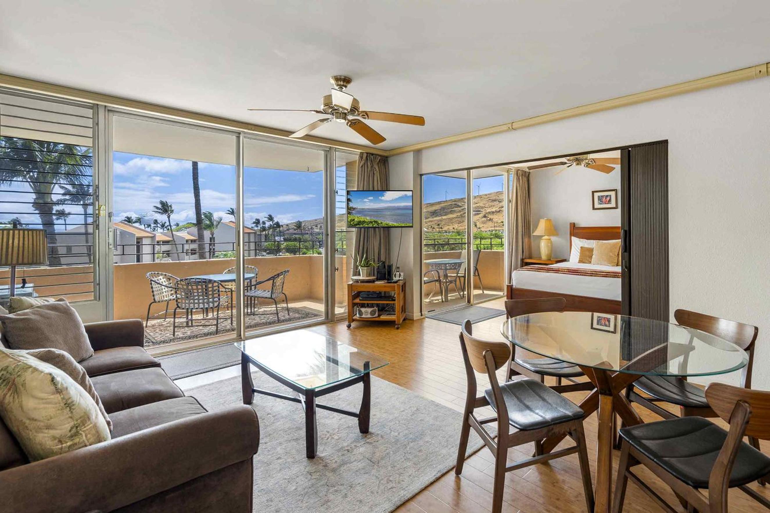 Island Sands 500, Breathtaking Ocean Views, Spacious Lanais, Renovated, Split AC
