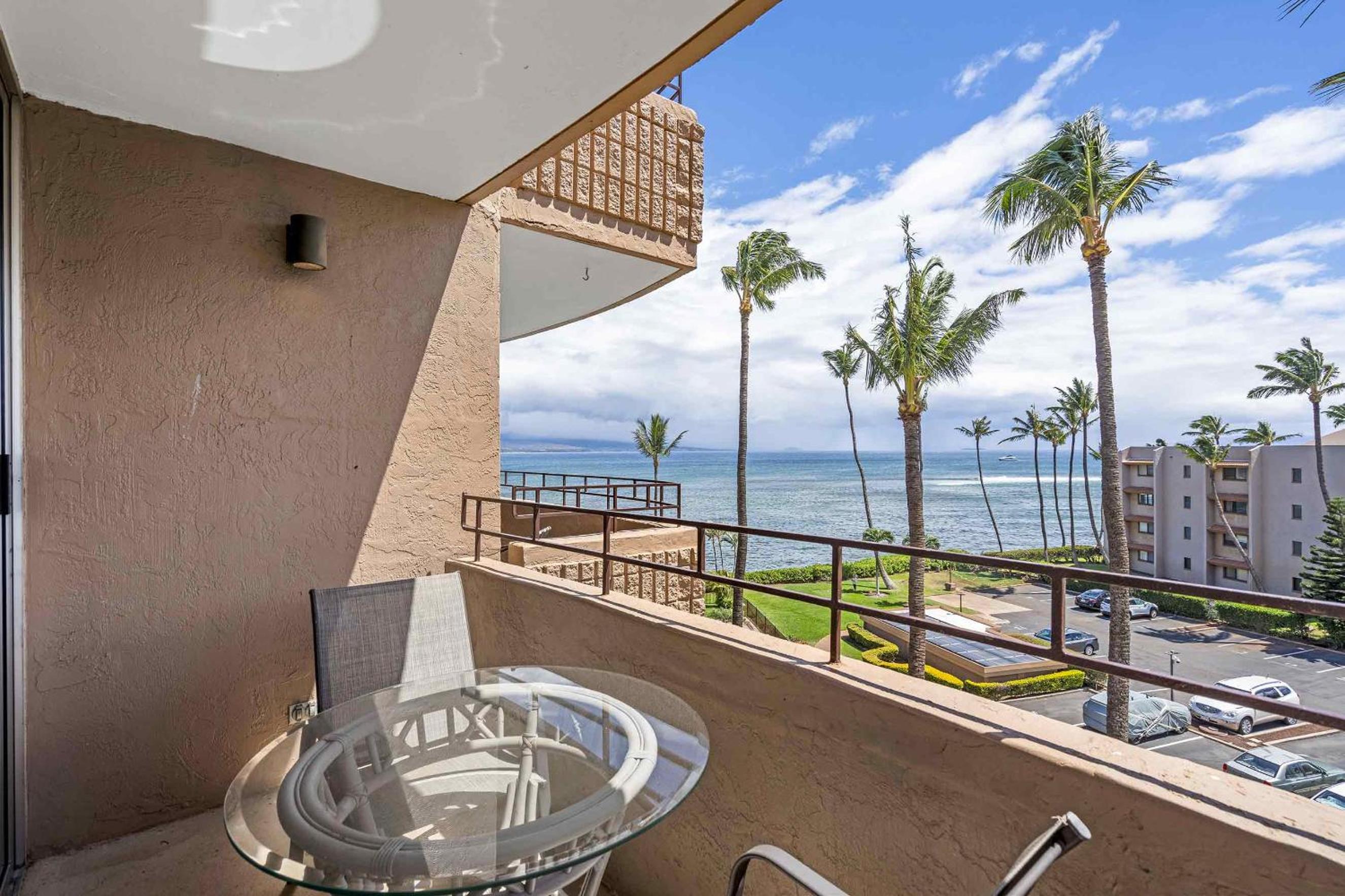 Island Sands 500, Breathtaking Ocean Views, Spacious Lanais, Renovated, Split AC