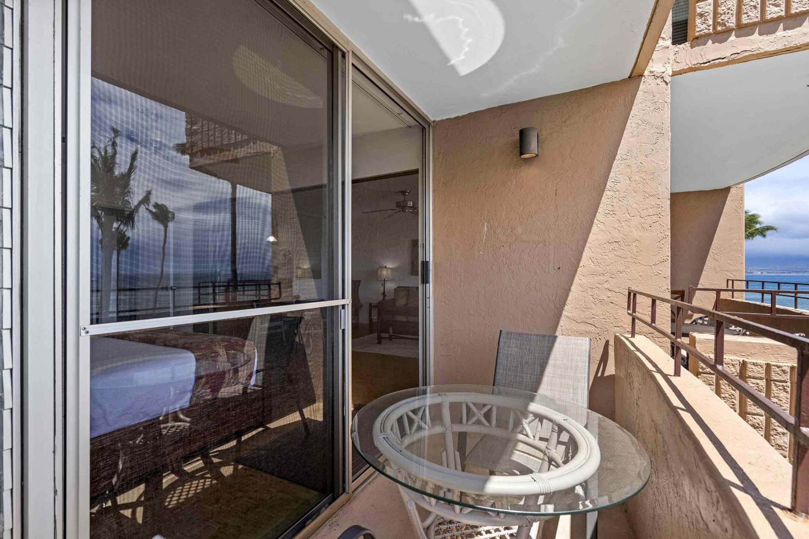 Island Sands 500, Breathtaking Ocean Views, Spacious Lanais, Renovated, Split AC