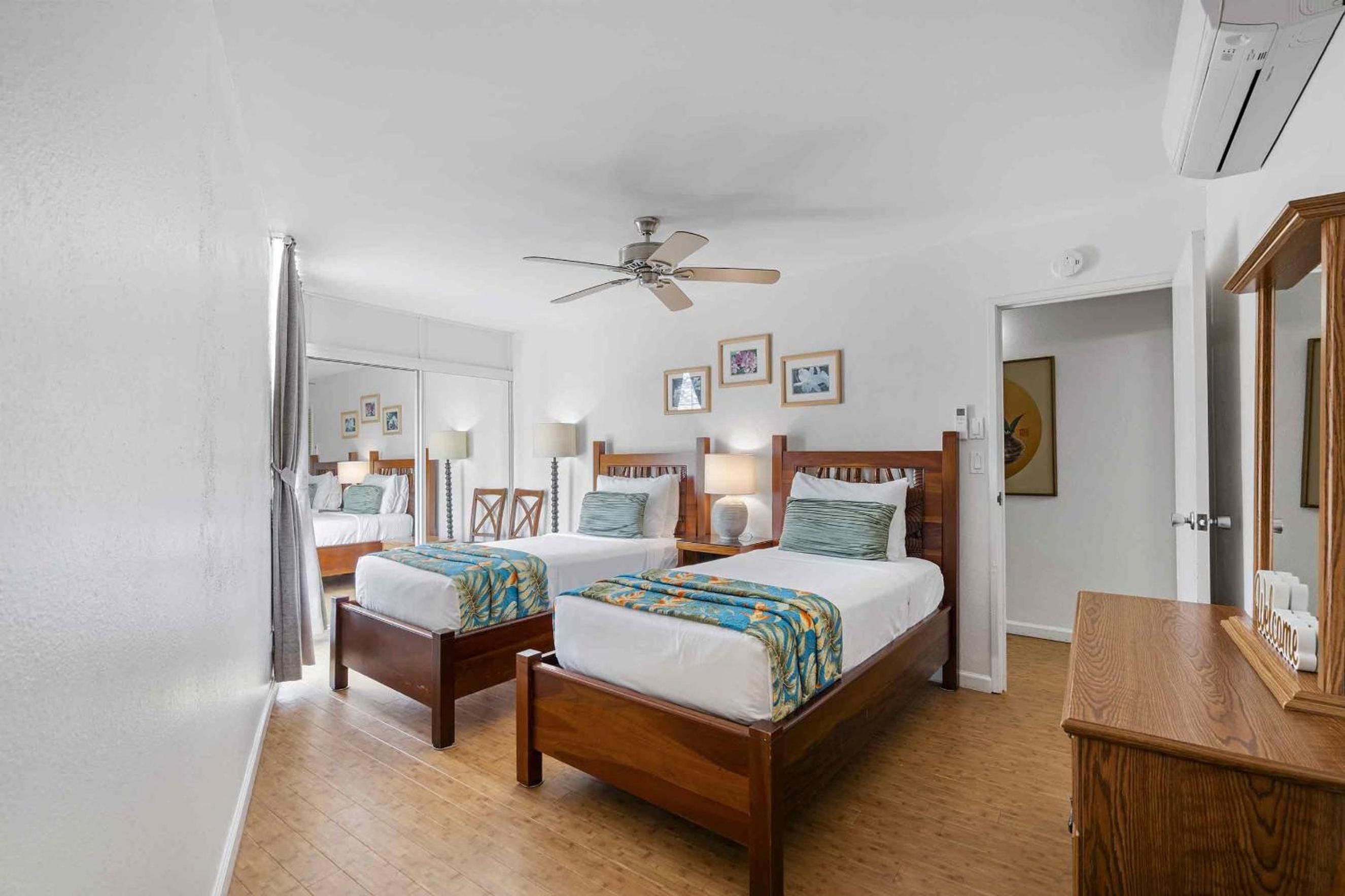 Island Sands 500, Breathtaking Ocean Views, Spacious Lanais, Renovated, Split AC