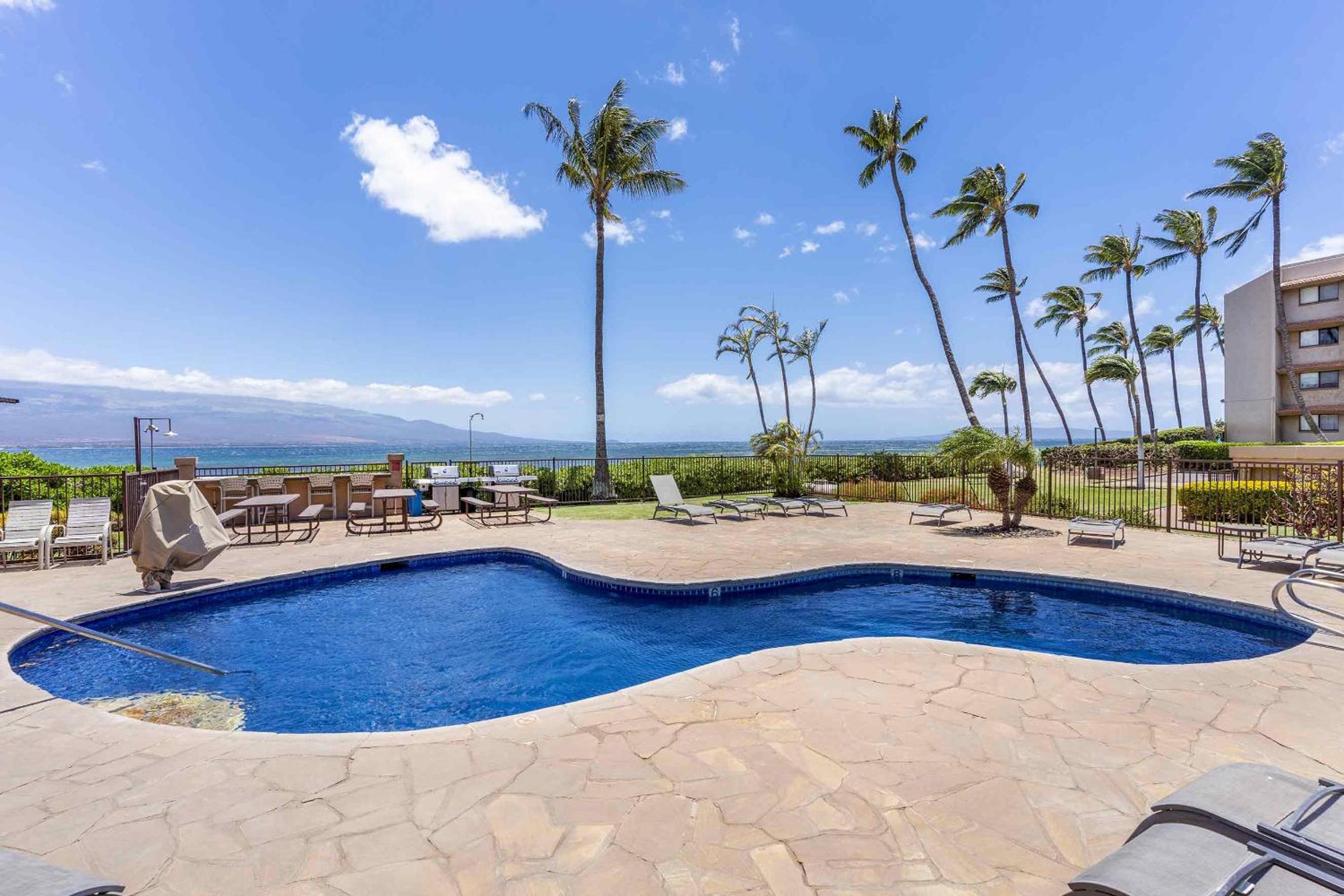 Island Sands 500, Breathtaking Ocean Views, Spacious Lanais, Renovated, Split AC