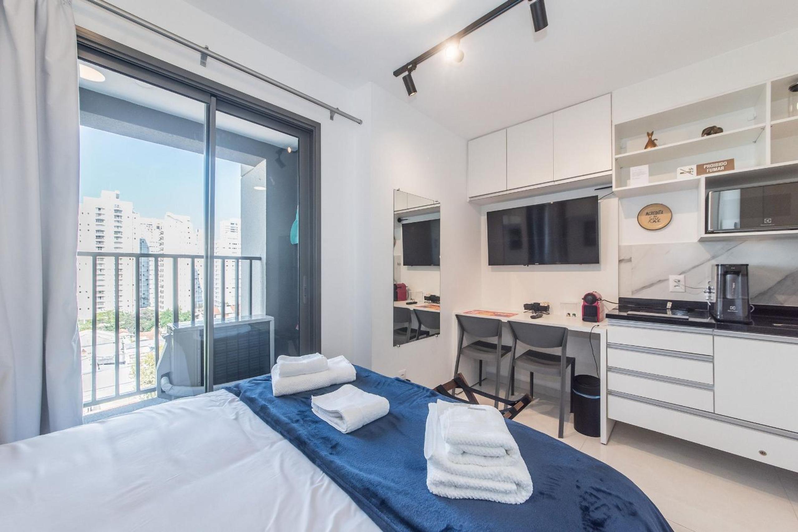 903 - Studio em Campo Belo há 2km de Congonhas