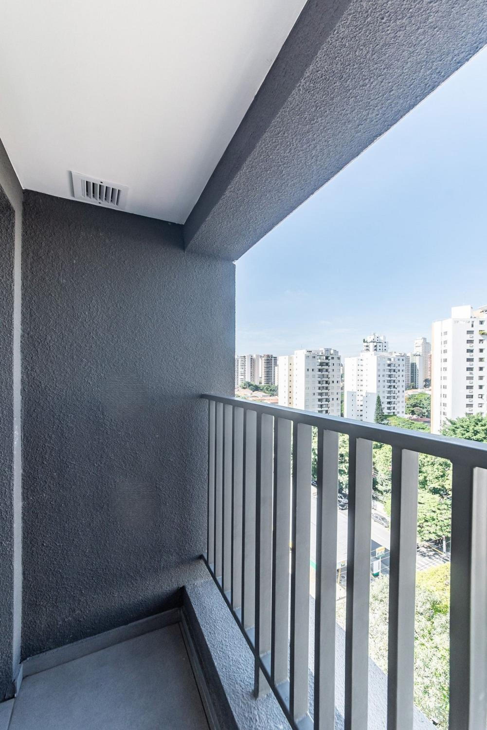 903 - Studio em Campo Belo há 2km de Congonhas