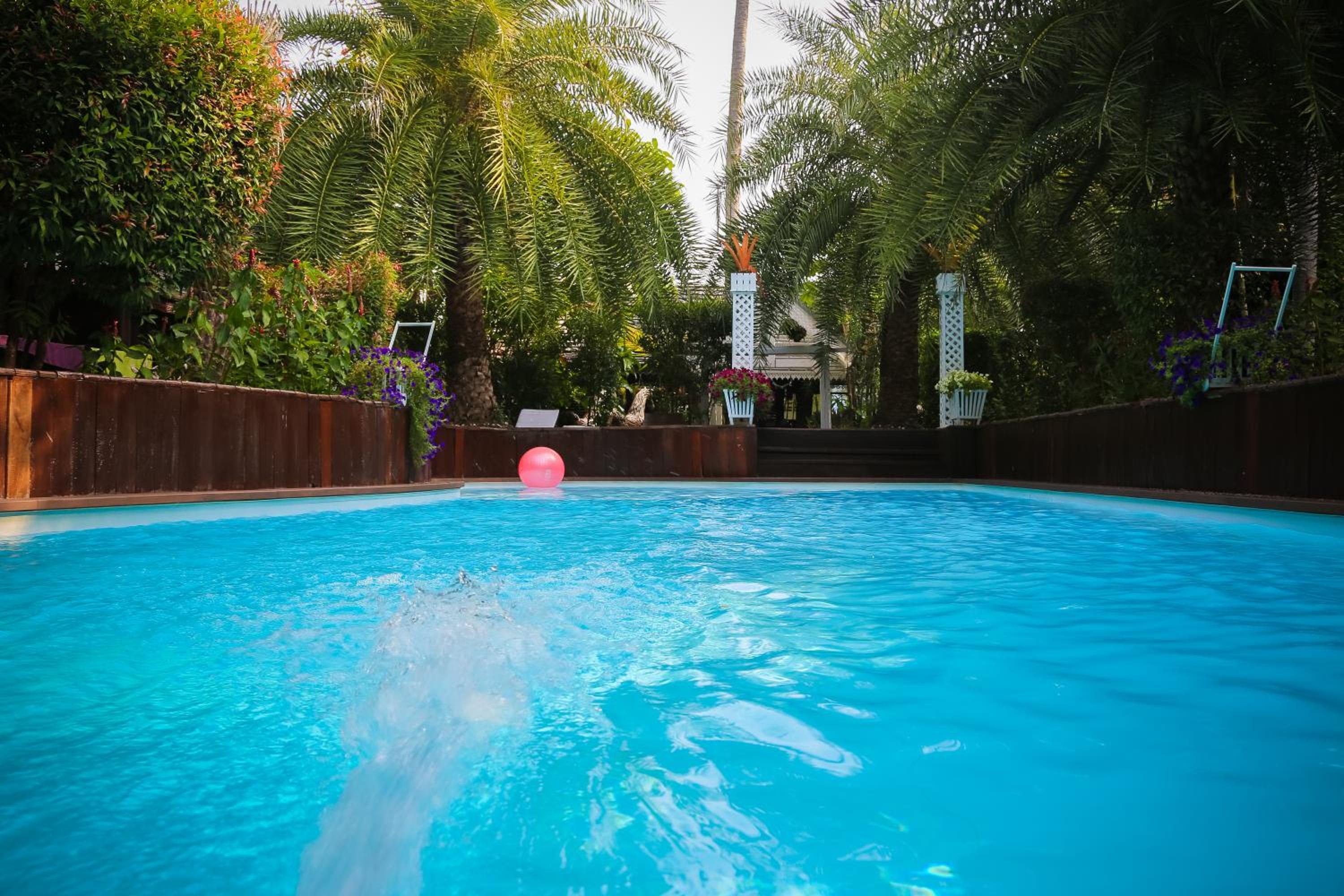 Baan Habeebee Resort