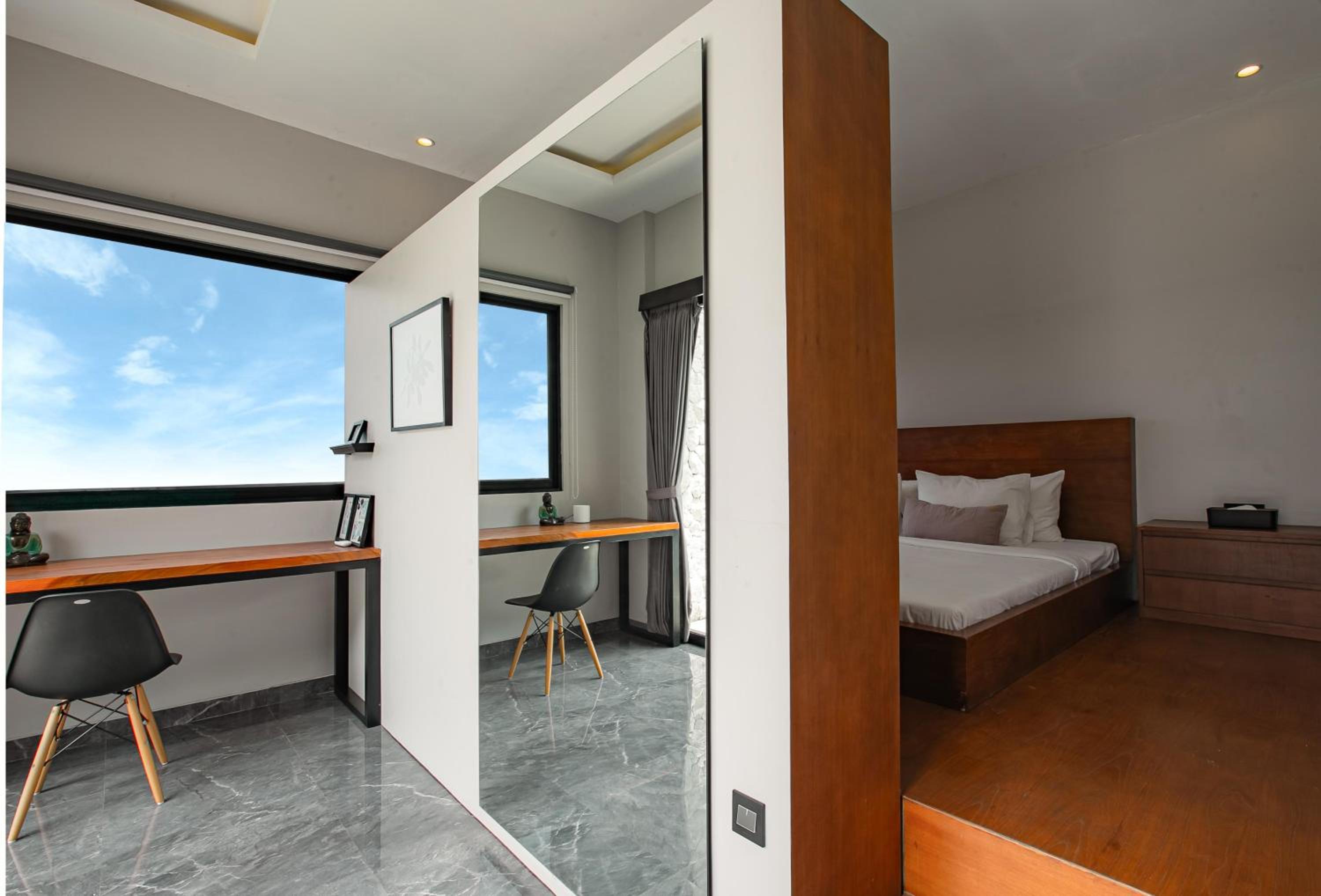 Villa MJ Modern Luxe 4BR with Big Pool & Rooftop
