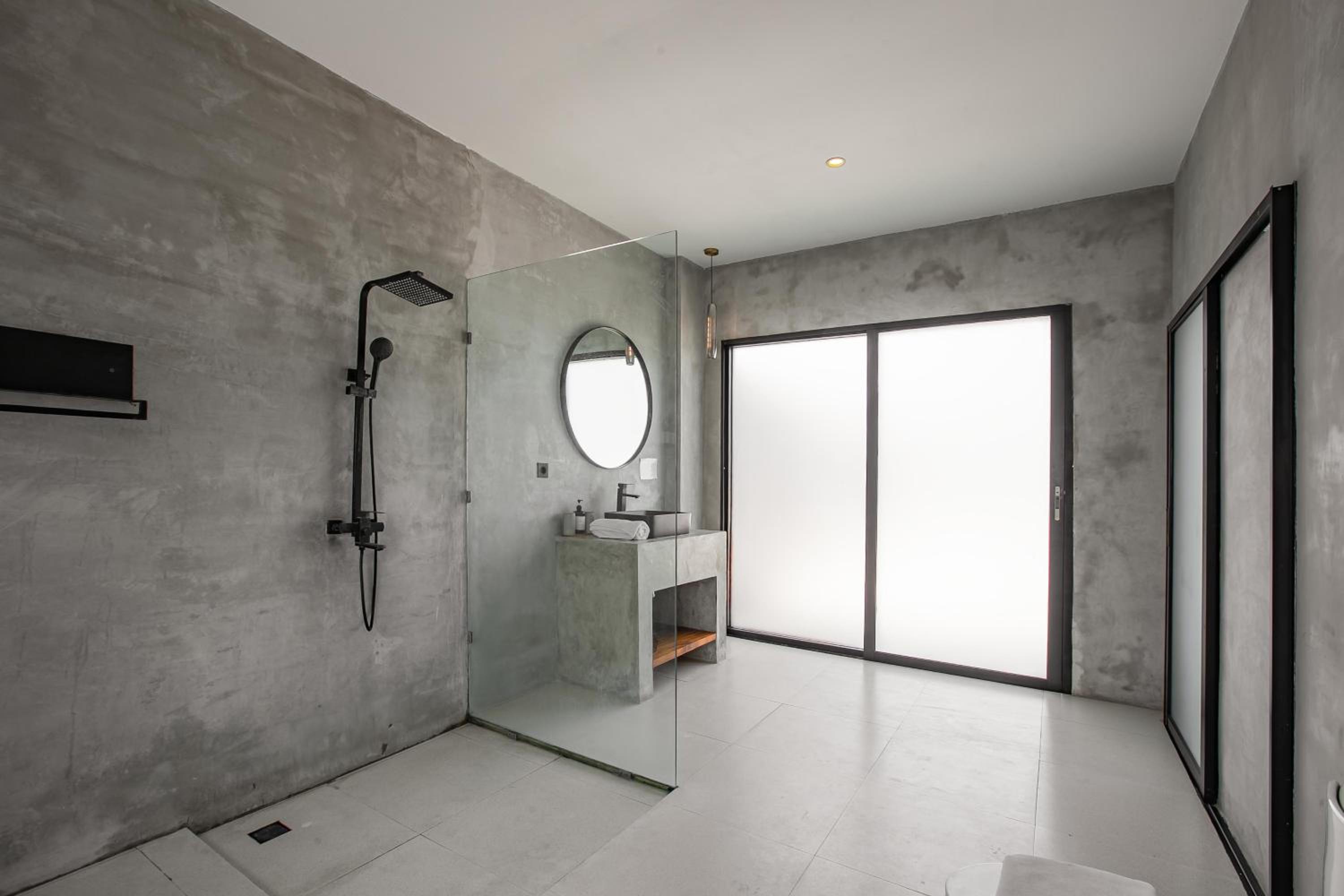 Villa MJ Modern Luxe 4BR with Big Pool & Rooftop