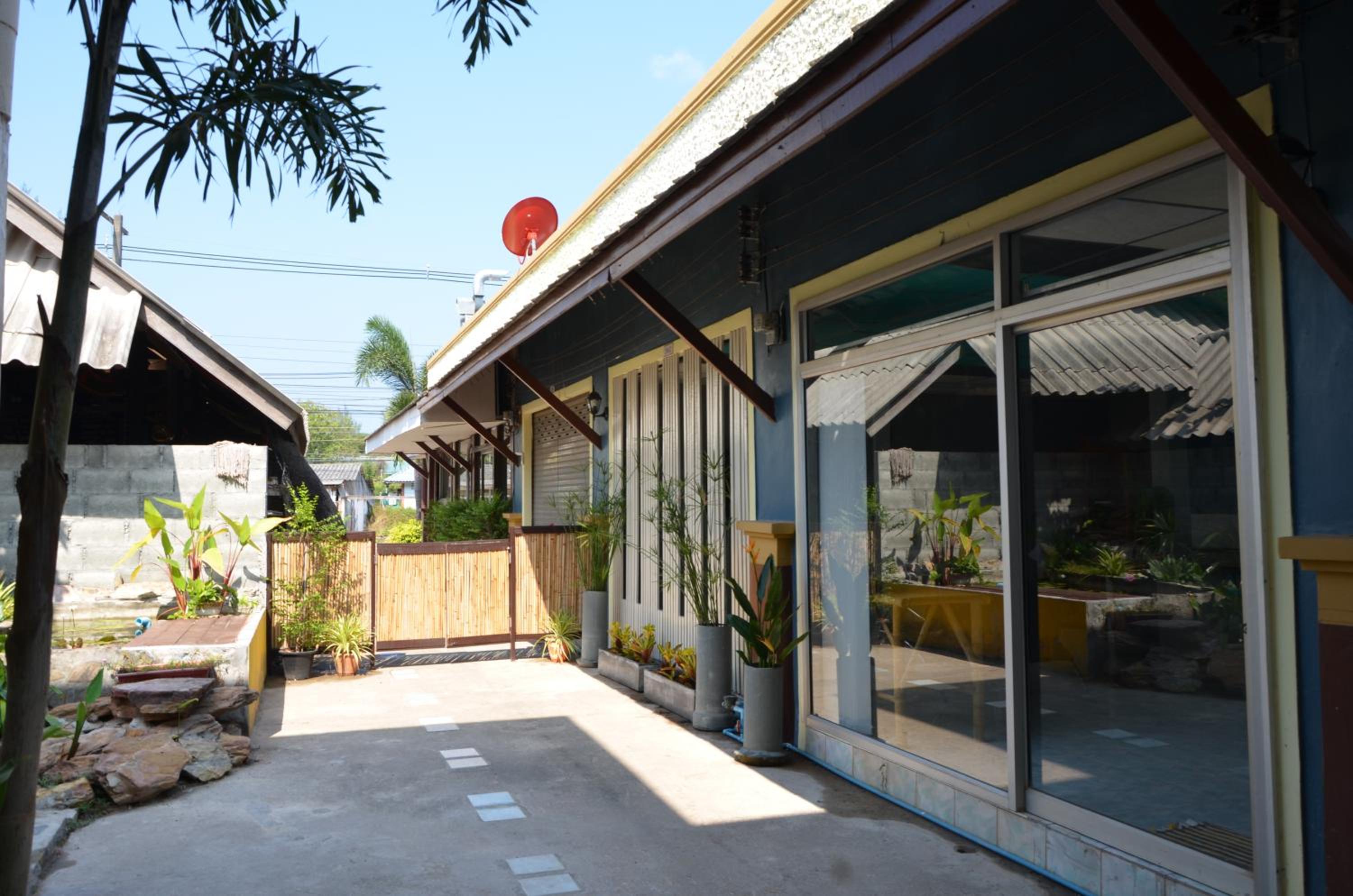 Lanta Complex