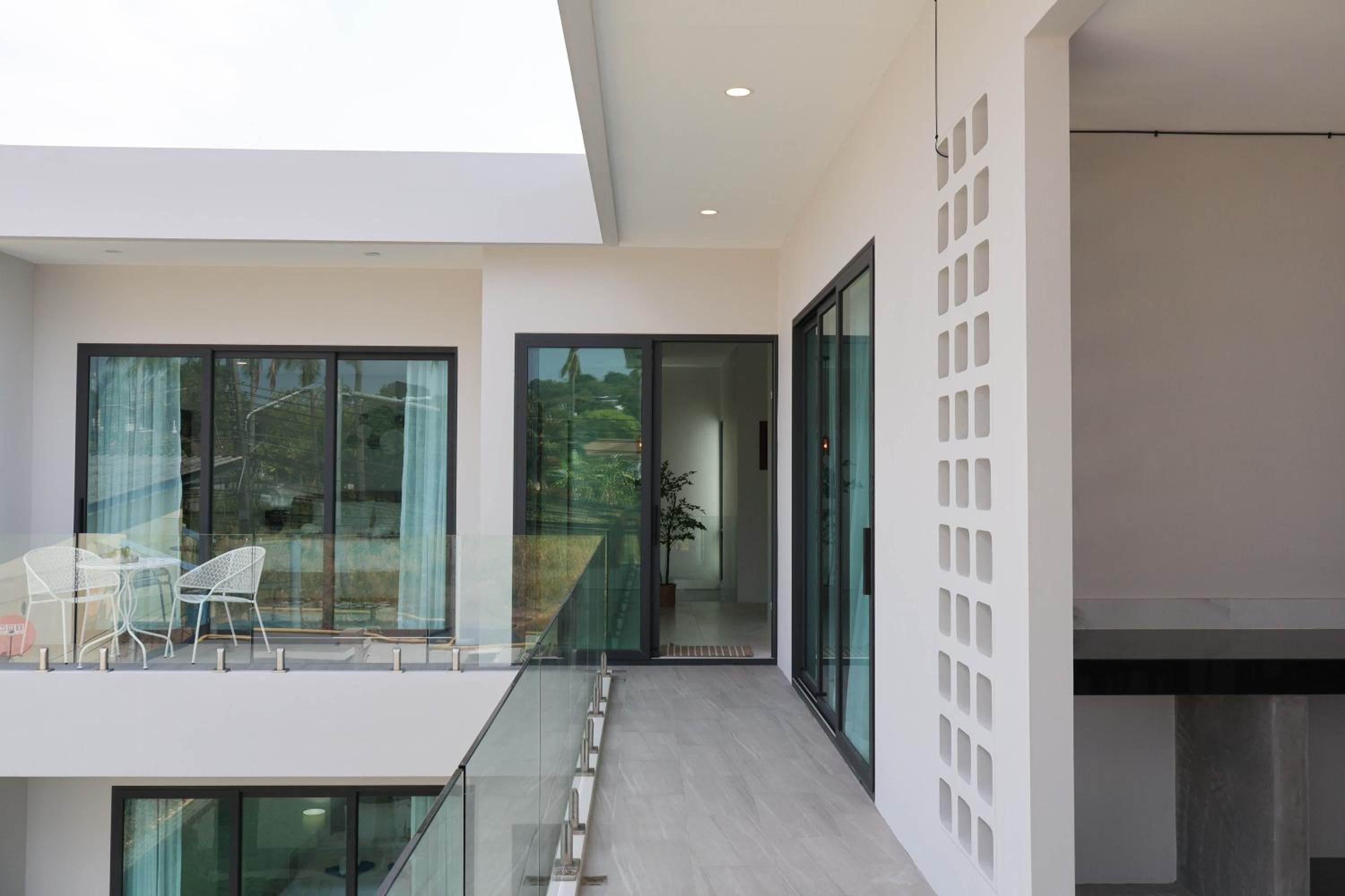 Rawai Duplex Style Luxurious 4-BR Private Pool Villa
