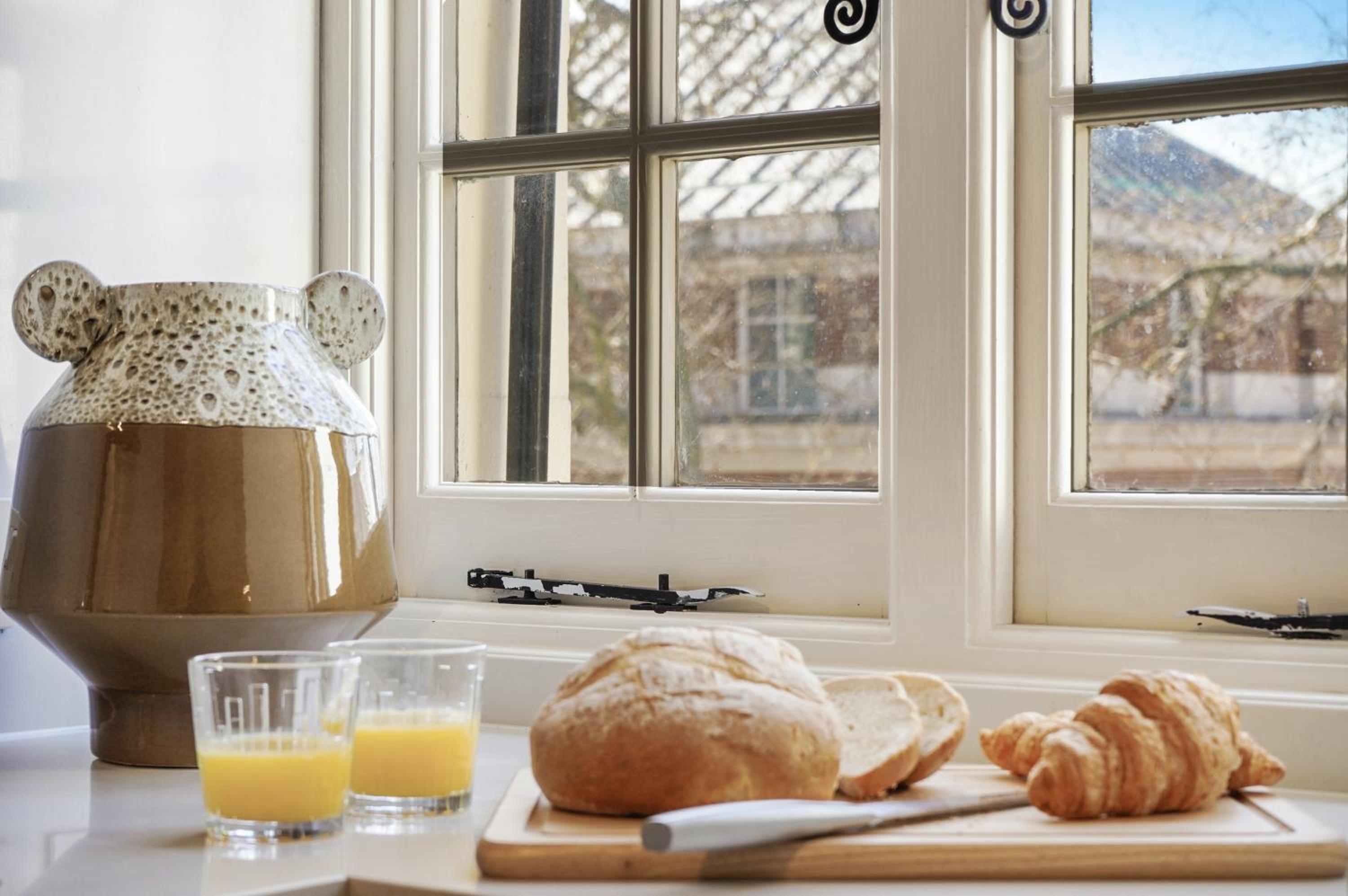 Stylish Family Apartments near Kensington High Street - by Short Stories London