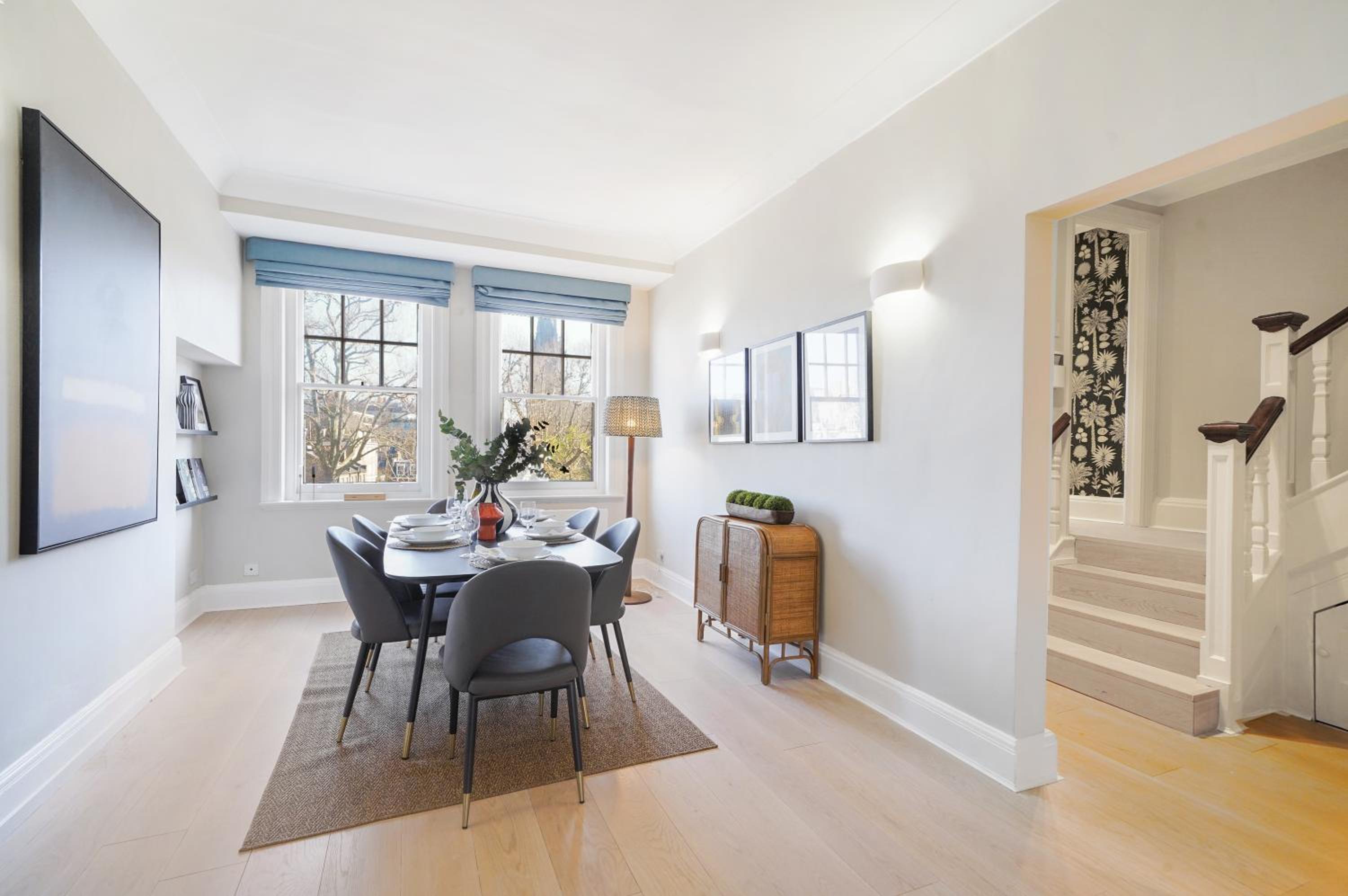 Stylish Family Apartments near Kensington High Street - by Short Stories London