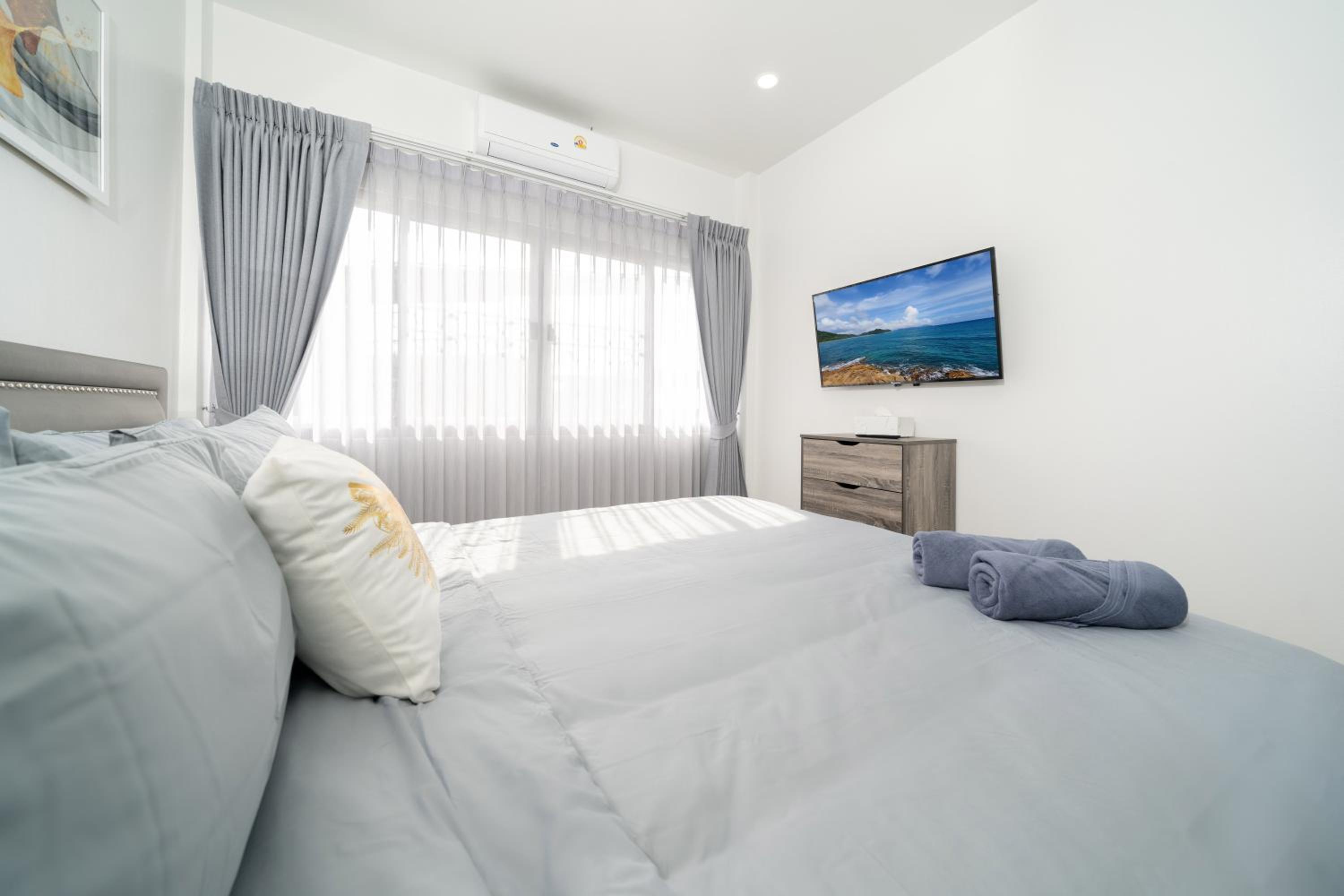 Duplex Style 3-BR Corner Private Pool Villa