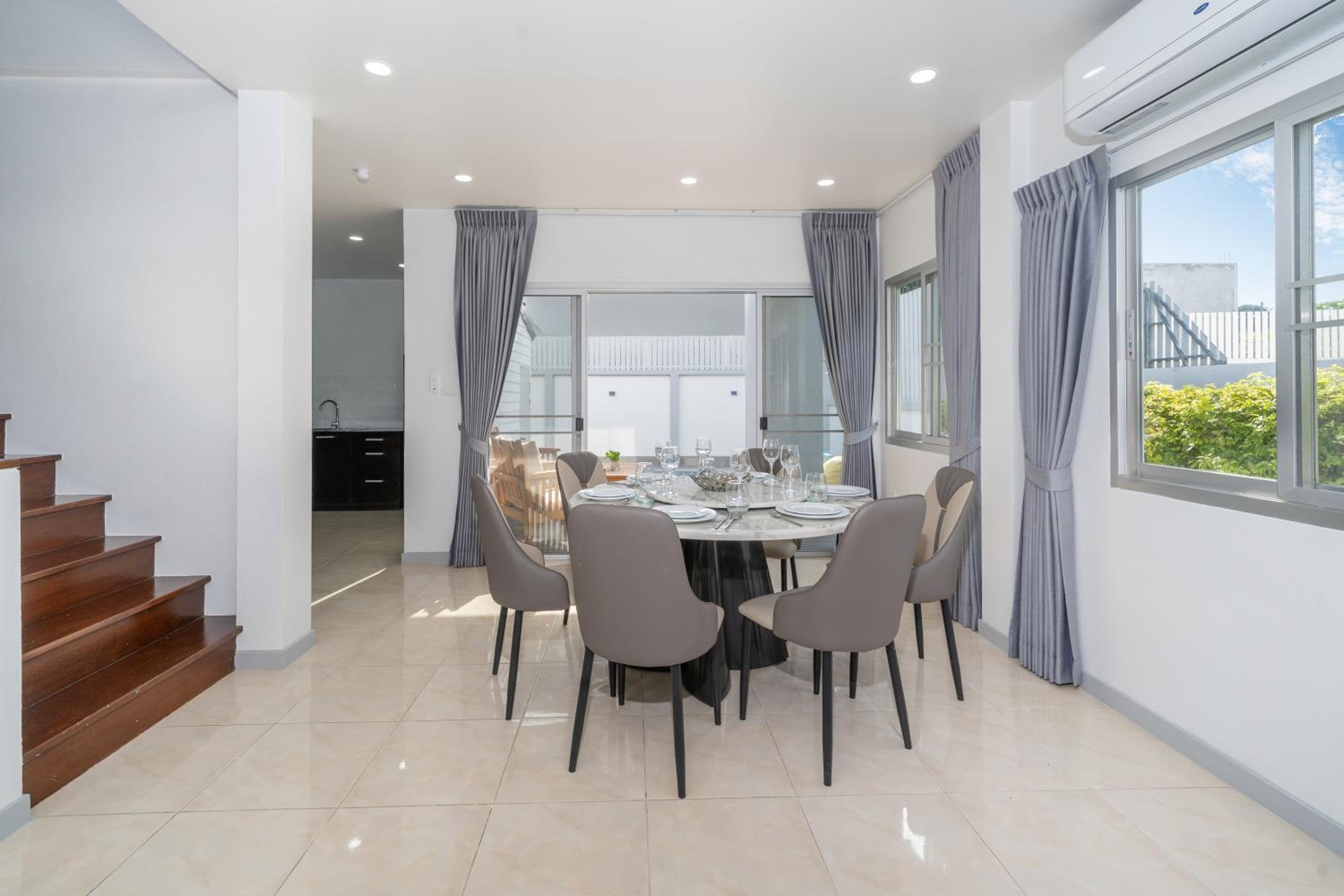 Duplex Style 3-BR Corner Private Pool Villa
