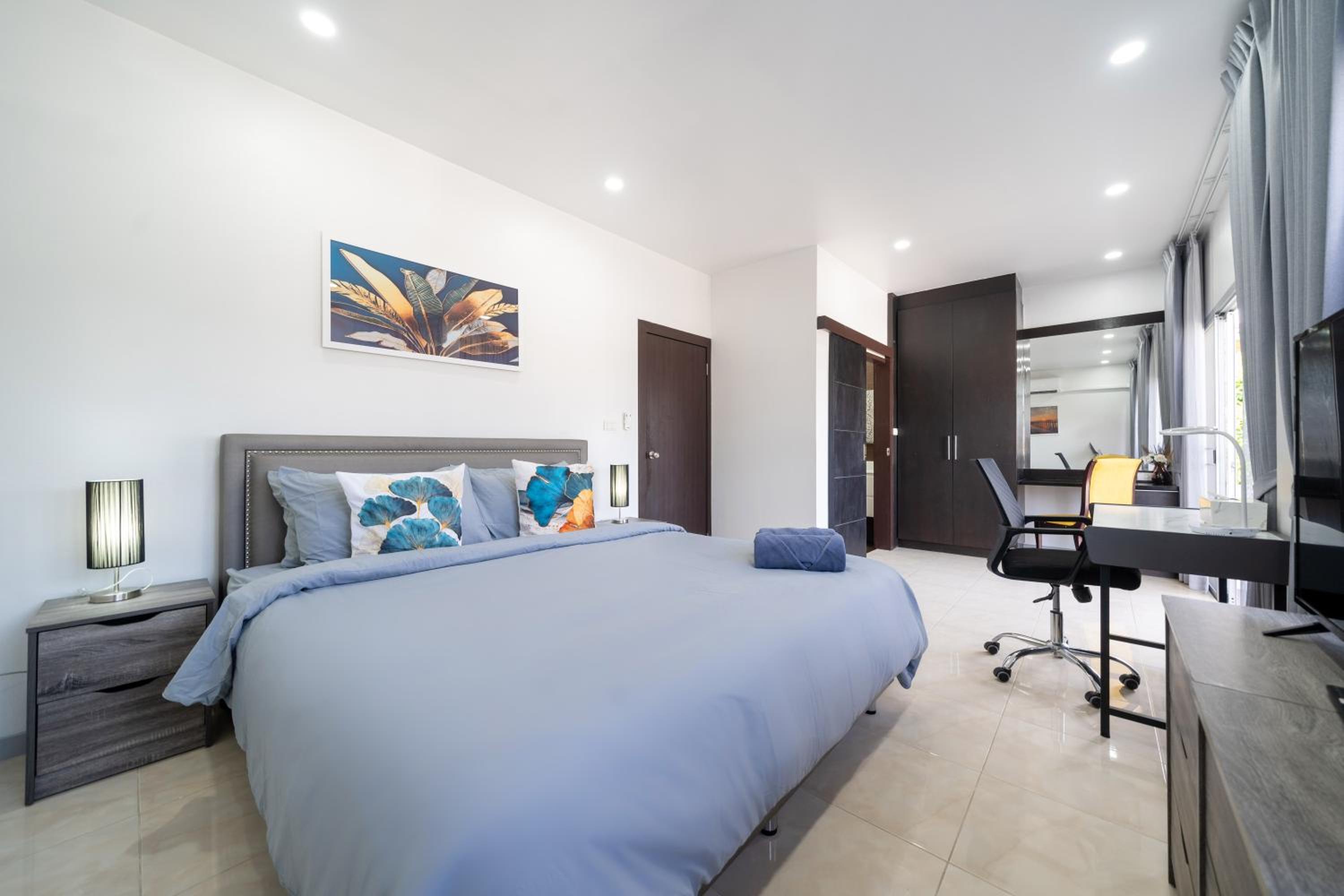 Duplex Style 3-BR Corner Private Pool Villa