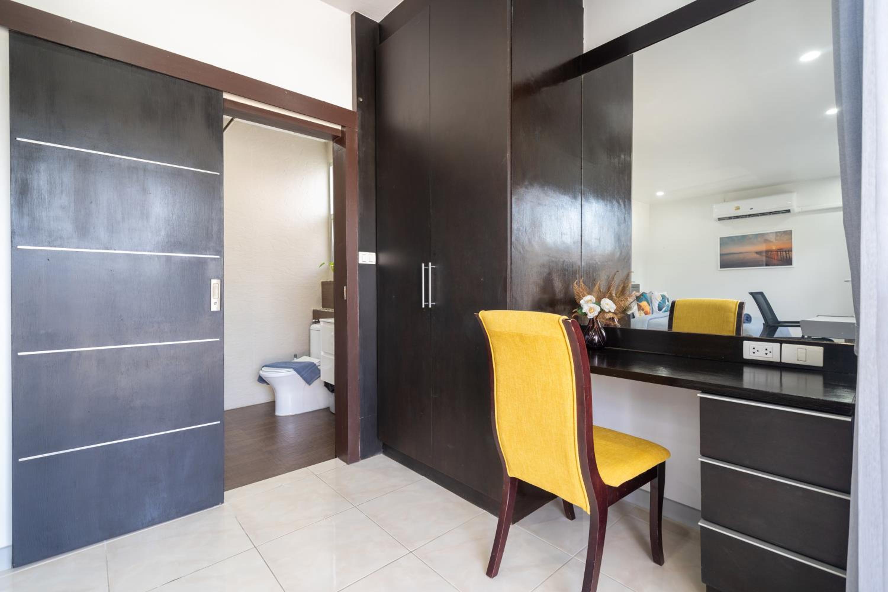Duplex Style 3-BR Corner Private Pool Villa