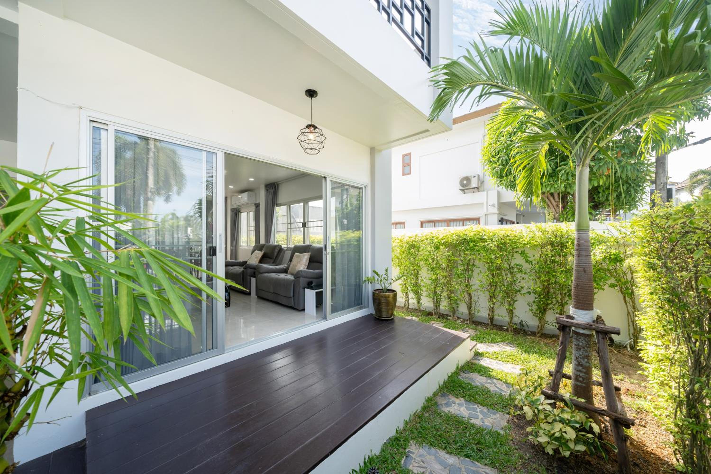 Duplex Style 3-BR Corner Private Pool Villa