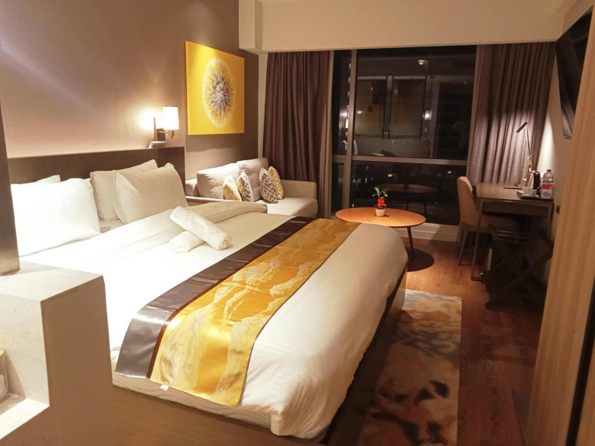 Novotel Executive Hotel at Rosalina Acqua Residence Mandaluyong