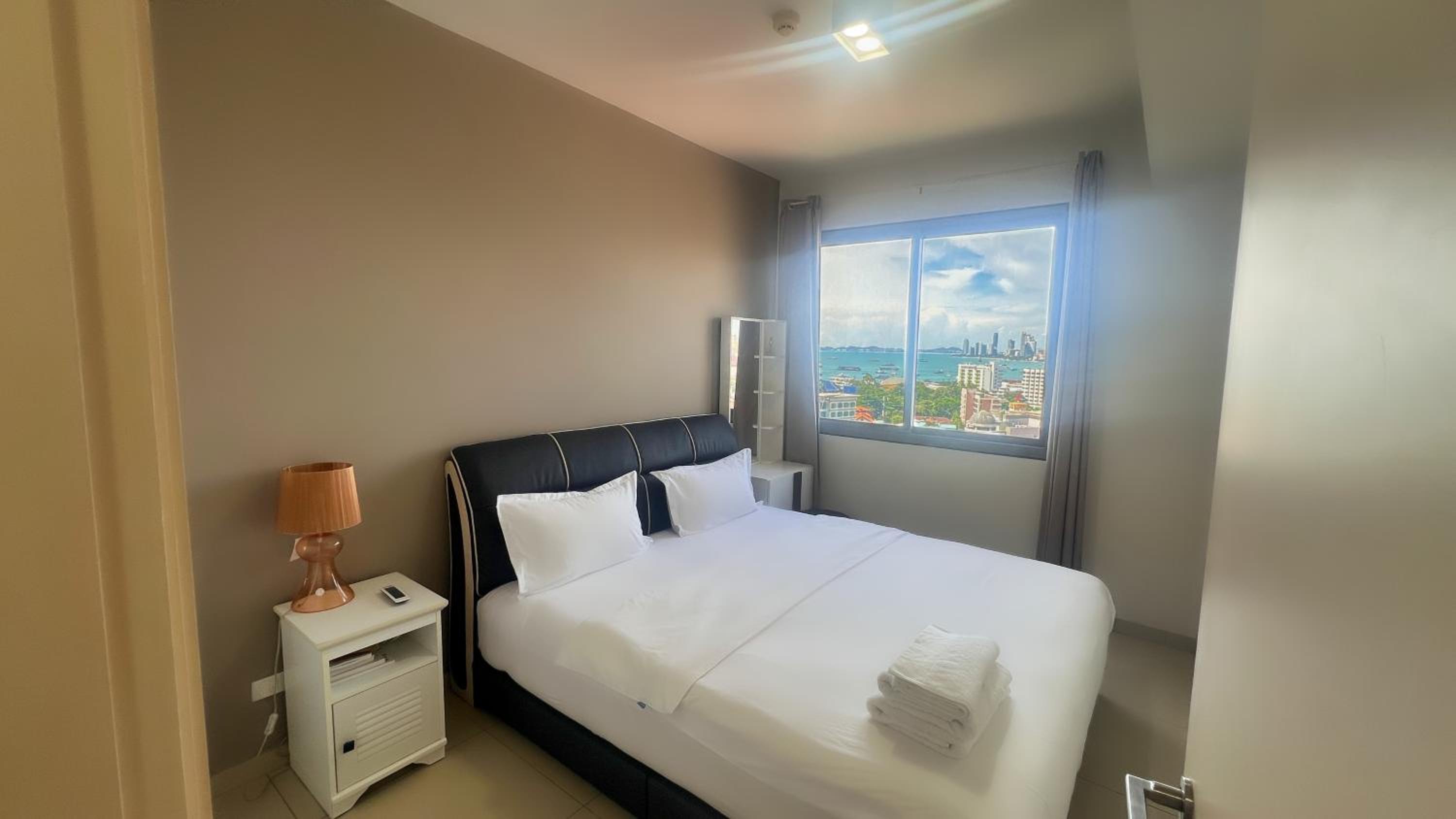 Walking Street Unixx condo Beautiful sea view
