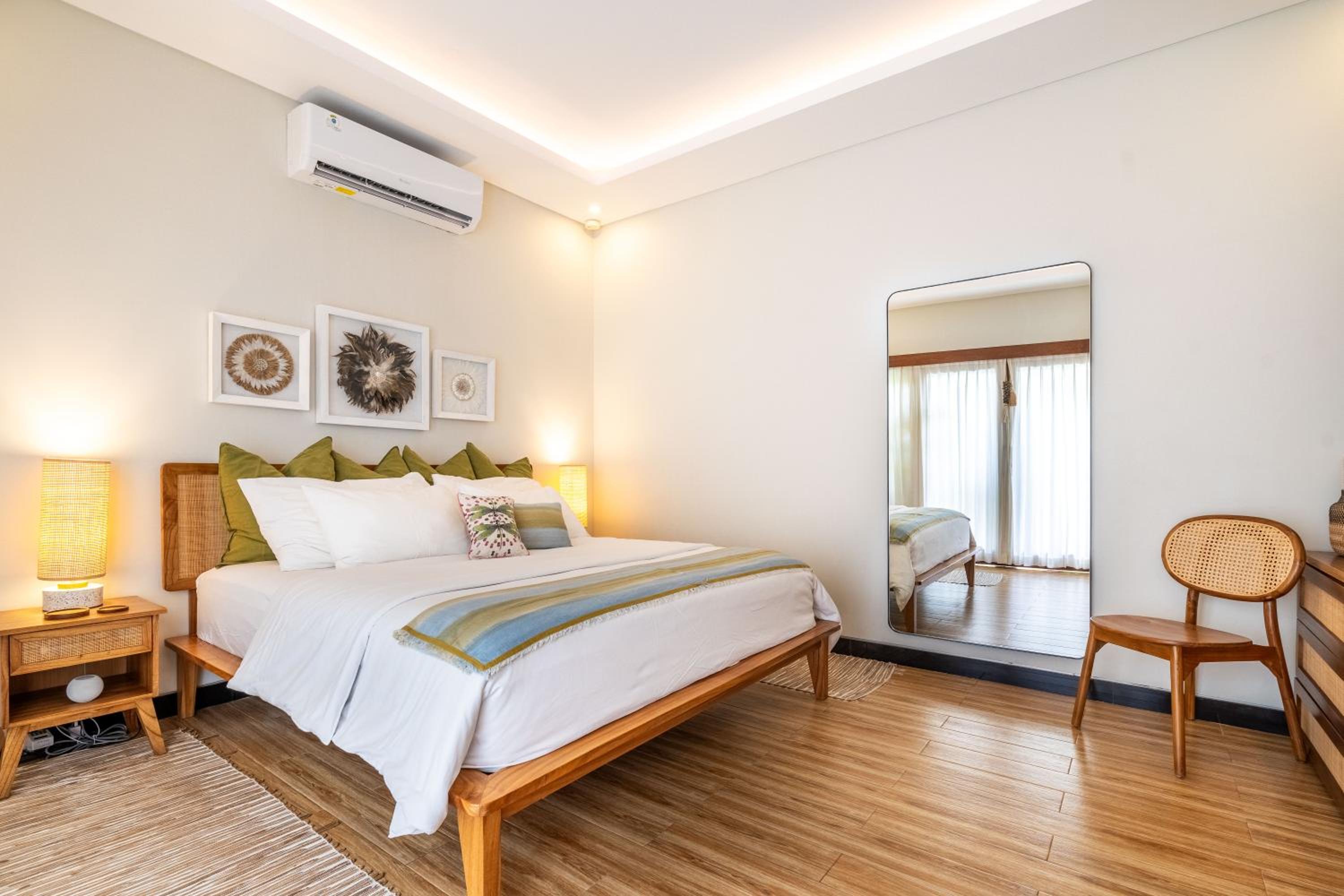 Tropical 2BR Villa with Private Pool in Canggu