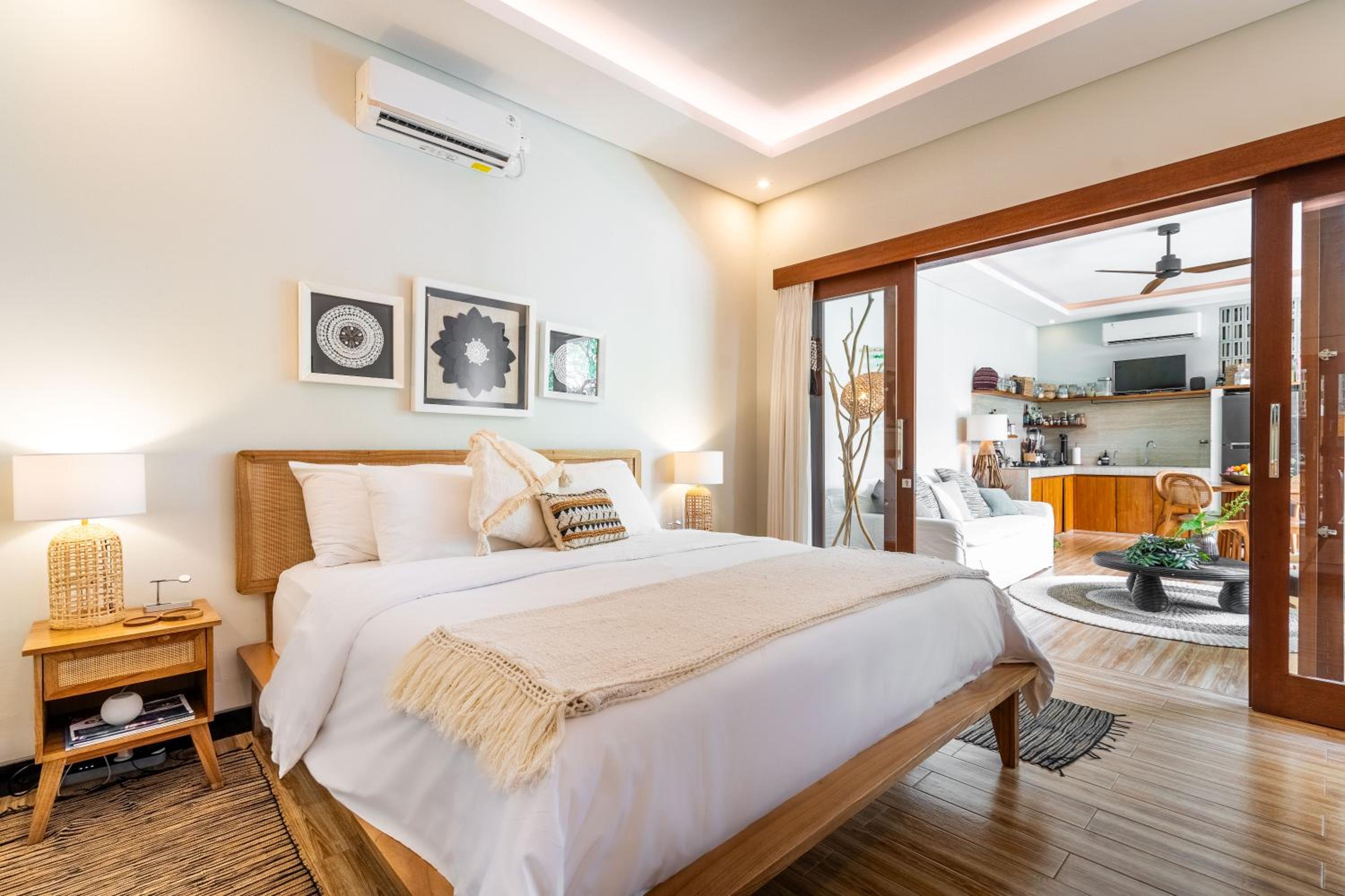 Tropical 2BR Villa with Private Pool in Canggu