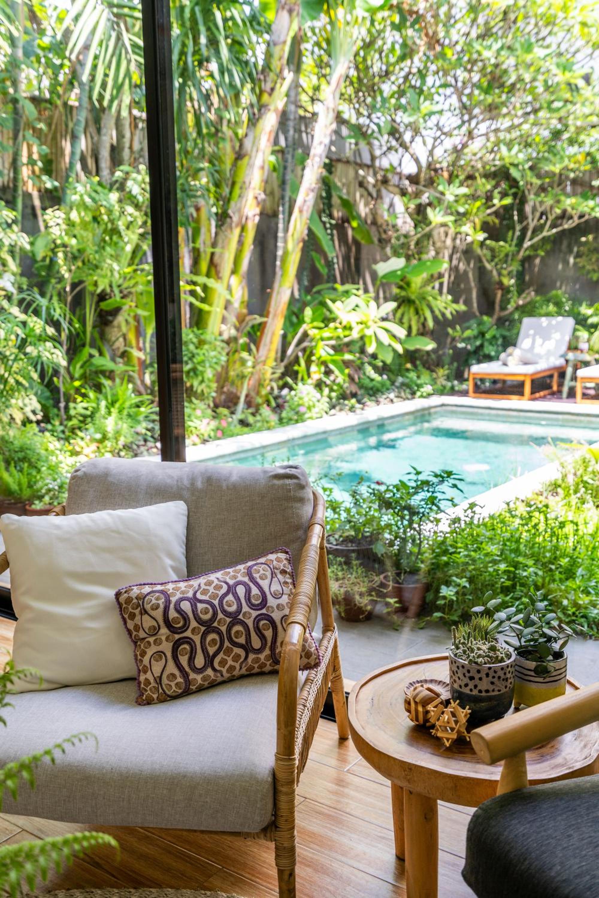 Tropical 2BR Villa with Private Pool in Canggu