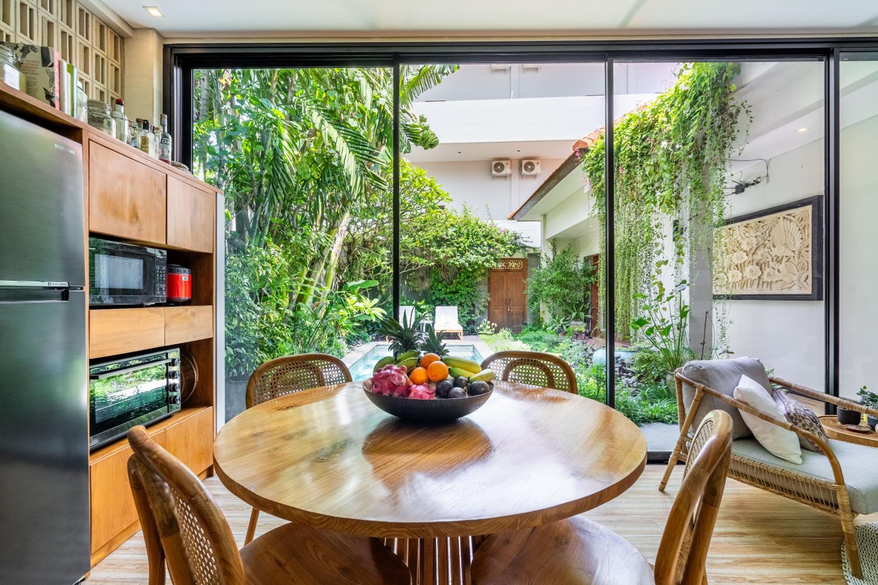 Tropical 2BR Villa with Private Pool in Canggu