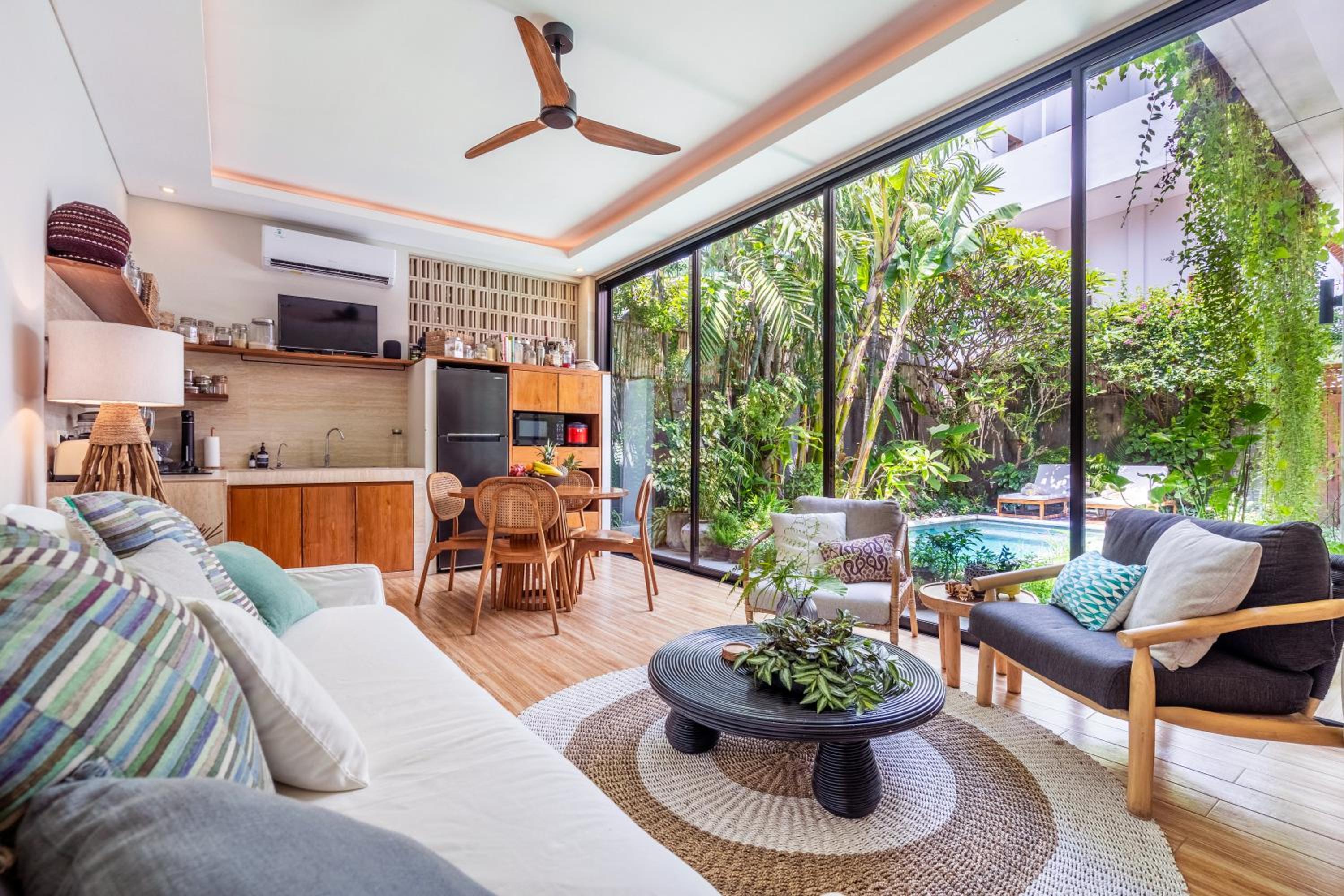 Tropical 2BR Villa with Private Pool in Canggu