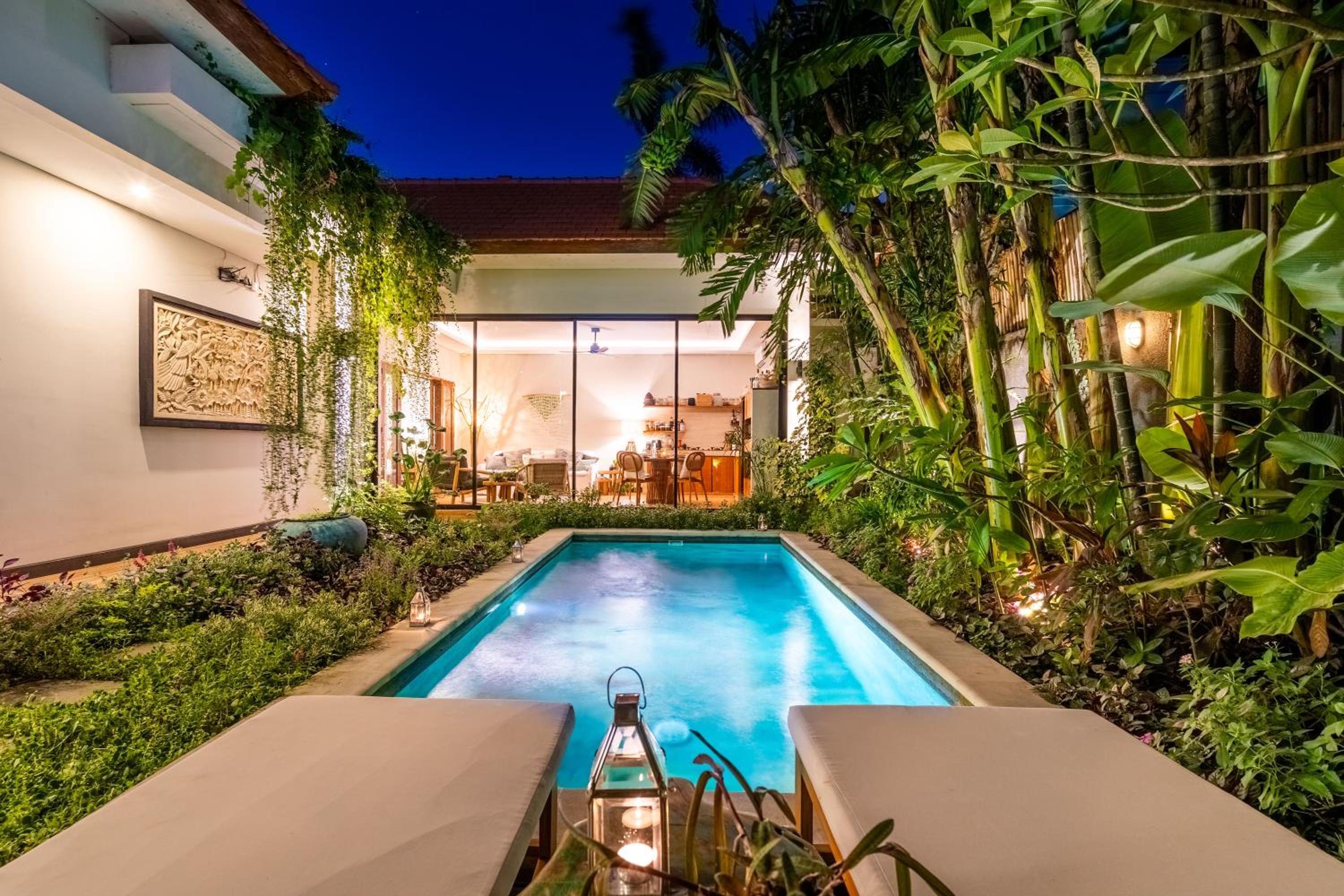 Tropical 2BR Villa with Private Pool in Canggu