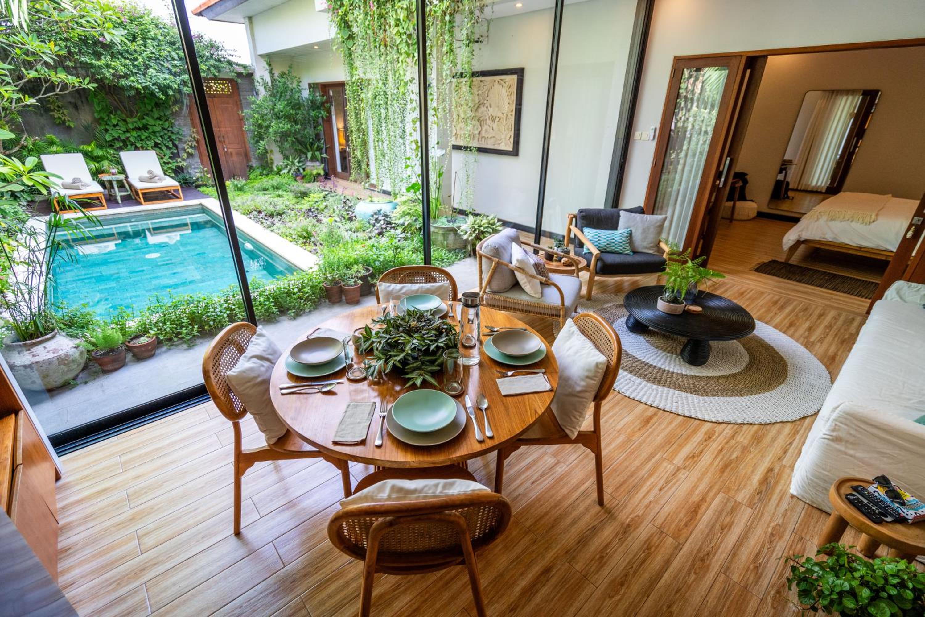 Tropical 2BR Villa with Private Pool in Canggu