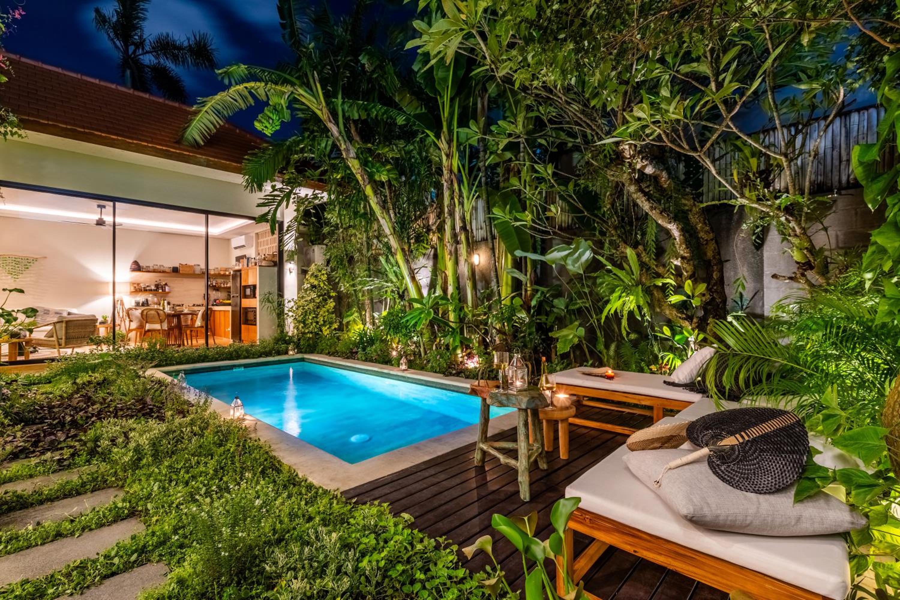 Tropical 2BR Villa with Private Pool in Canggu