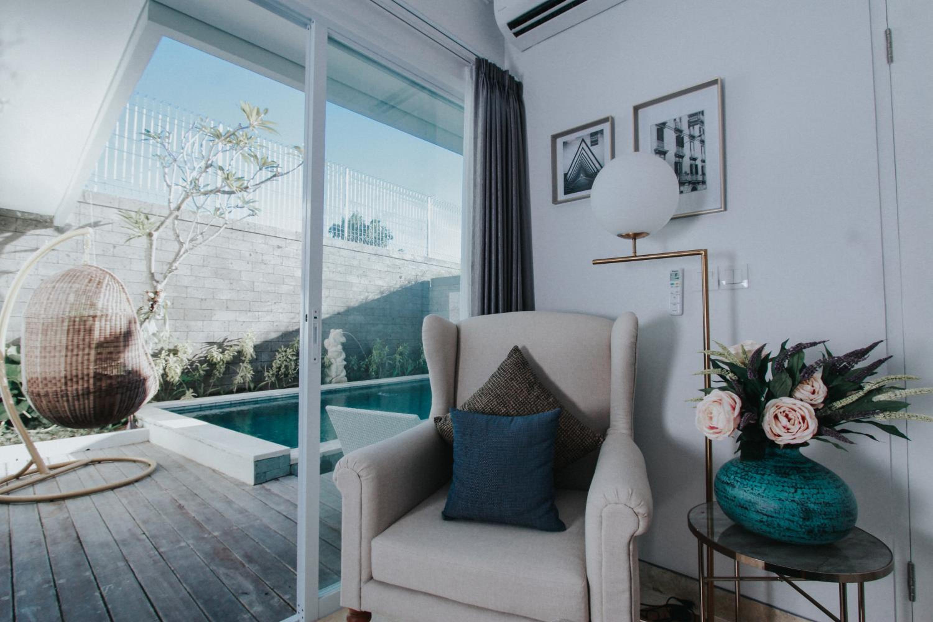 Saka Luxury Villa