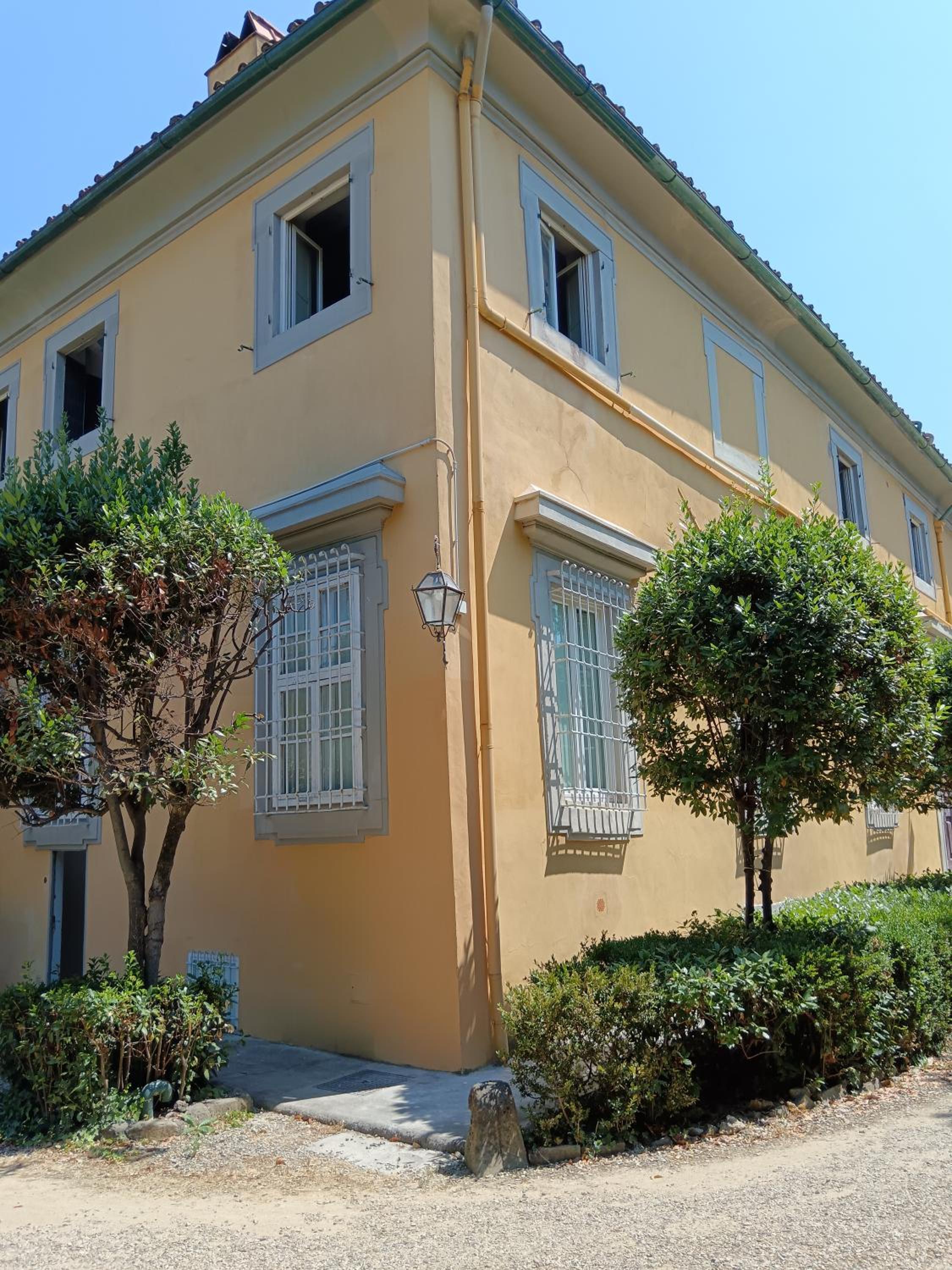 LUNA in Villa Storica, Garden and Parking, Lastrico Solare Esclusivo, Tramvia T1 Centro-Careggi