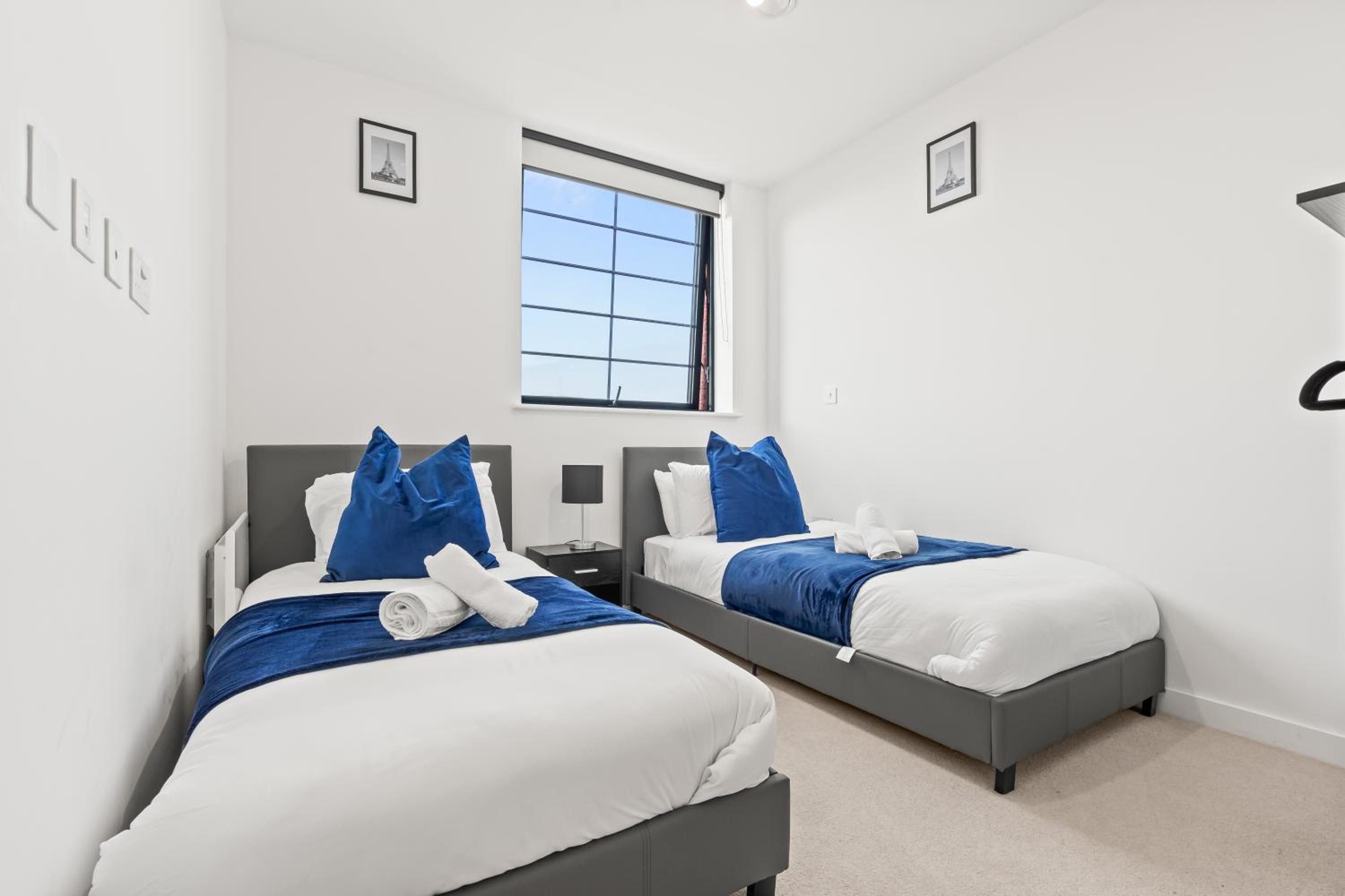 Stylish 2-Bed - Rooftop Views - Central Birmingham