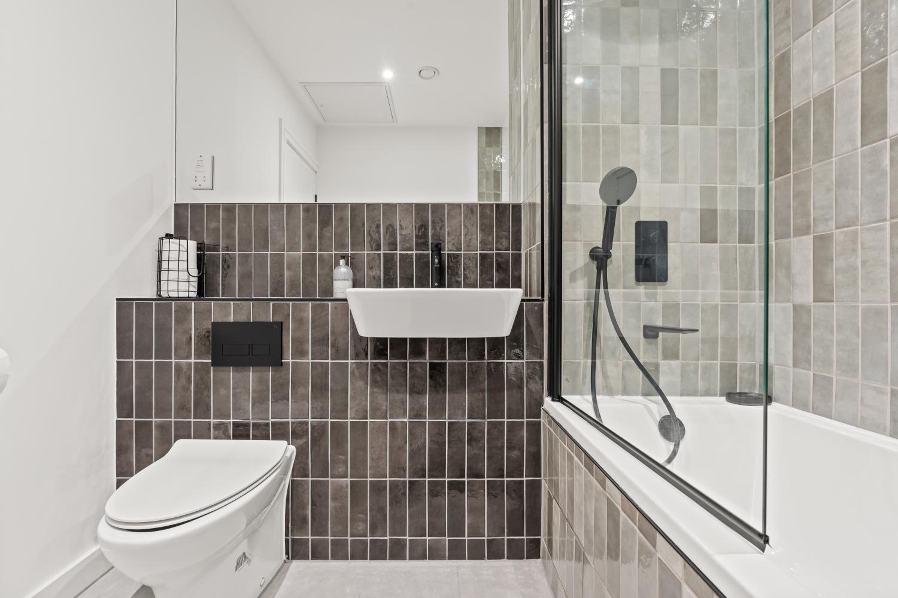 Stylish 2-Bed - Rooftop Views - Central Birmingham
