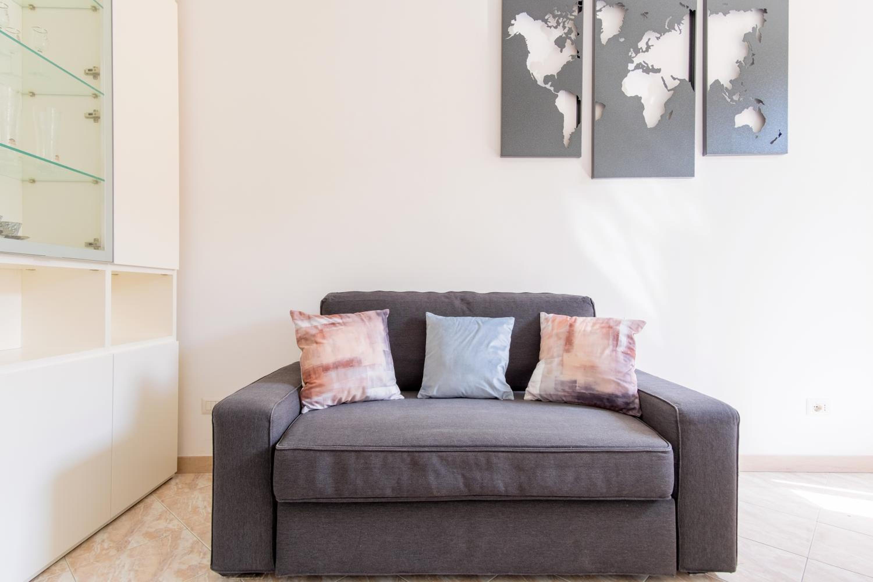 Elegantis Labicana Apartment - Few steps from the Colosseum