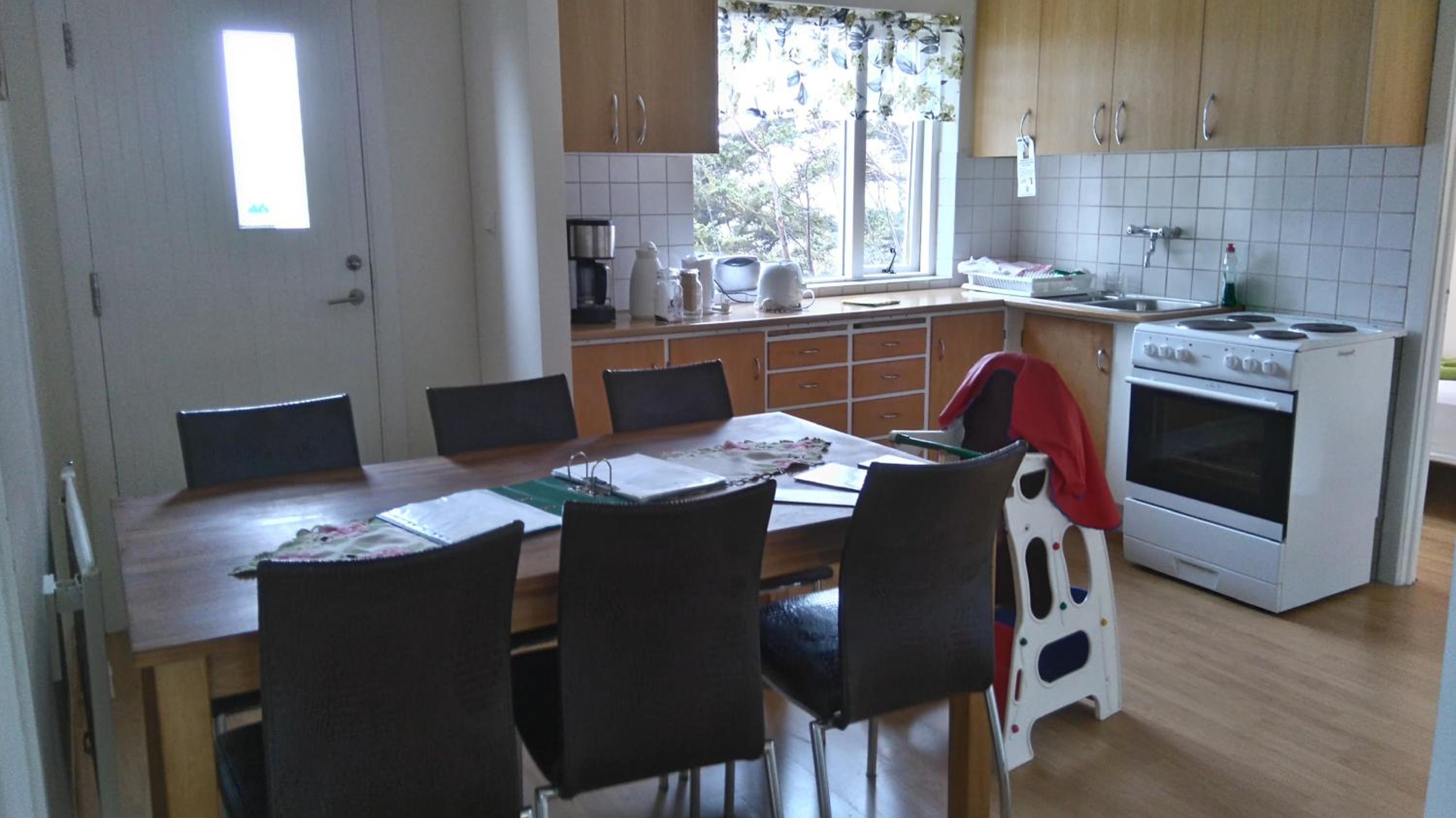 Brúnalaug Guesthouse - Holiday Home