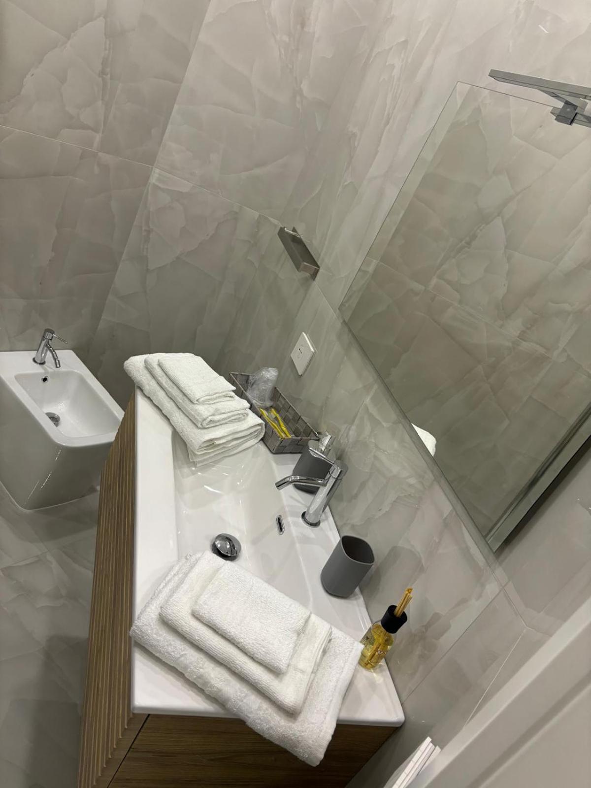 Vincenz Room Napoli
