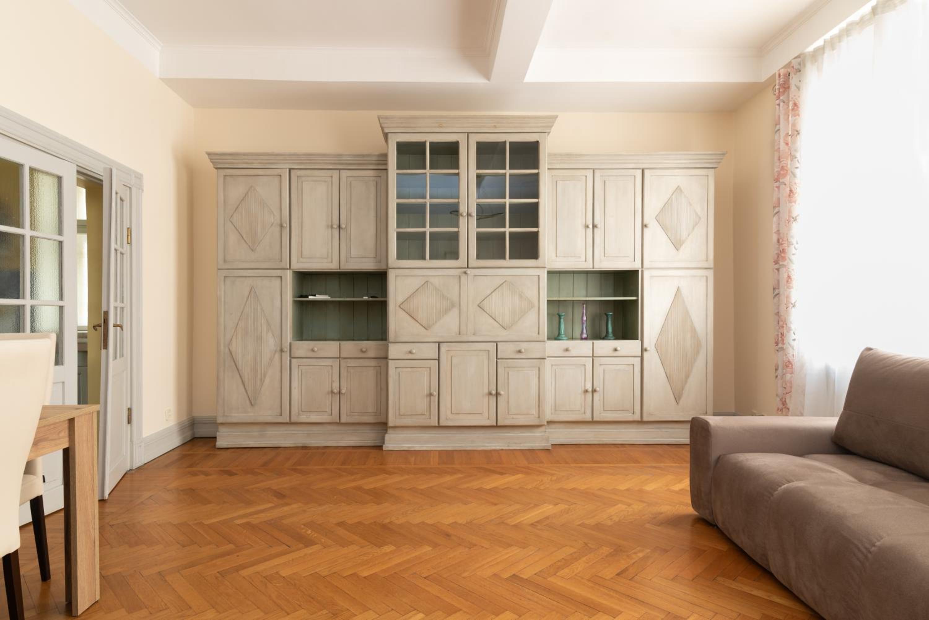 Central Apartment next to the Old Town Square by Kings City