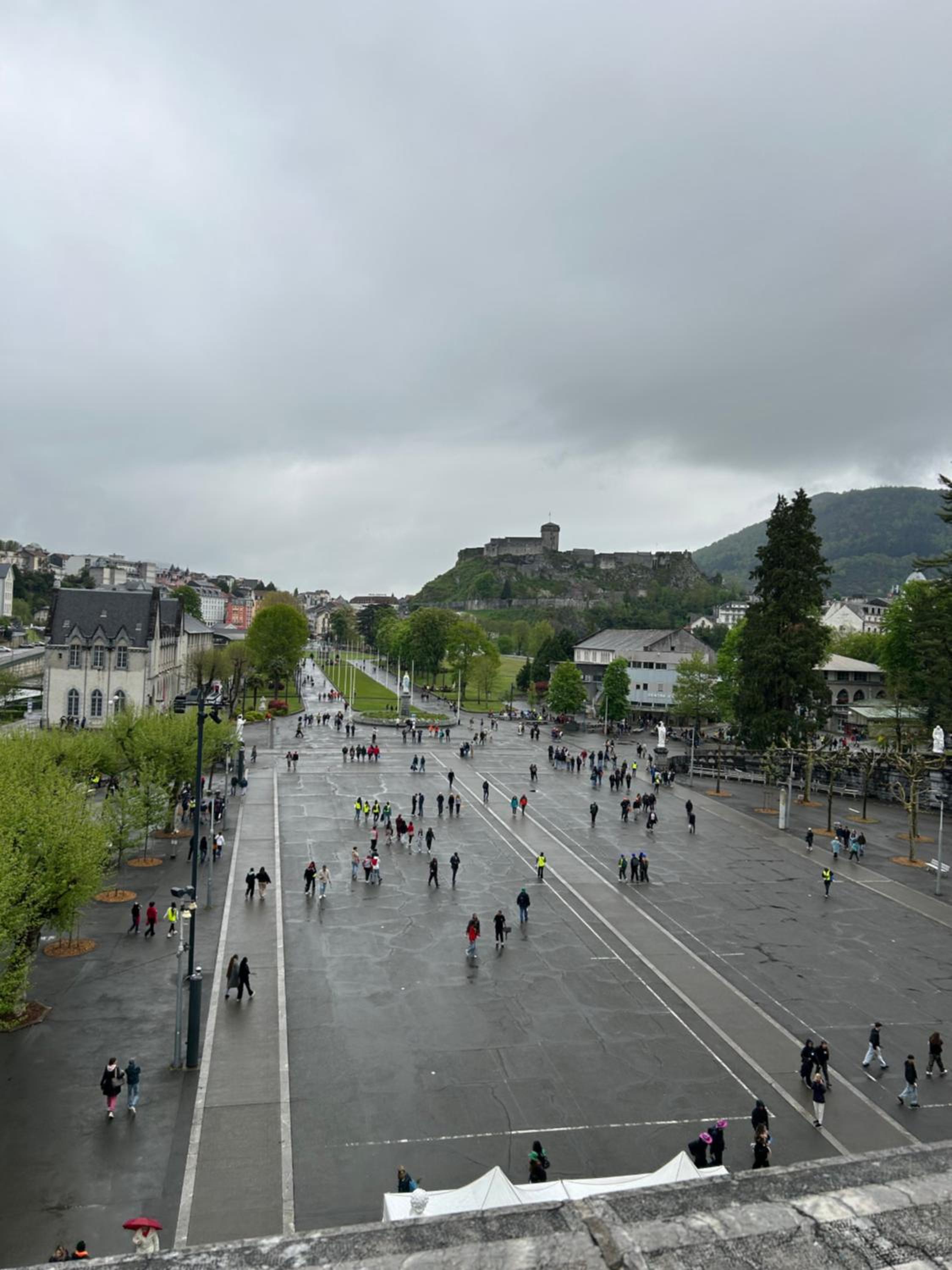Maison triplex centre de Lourdes