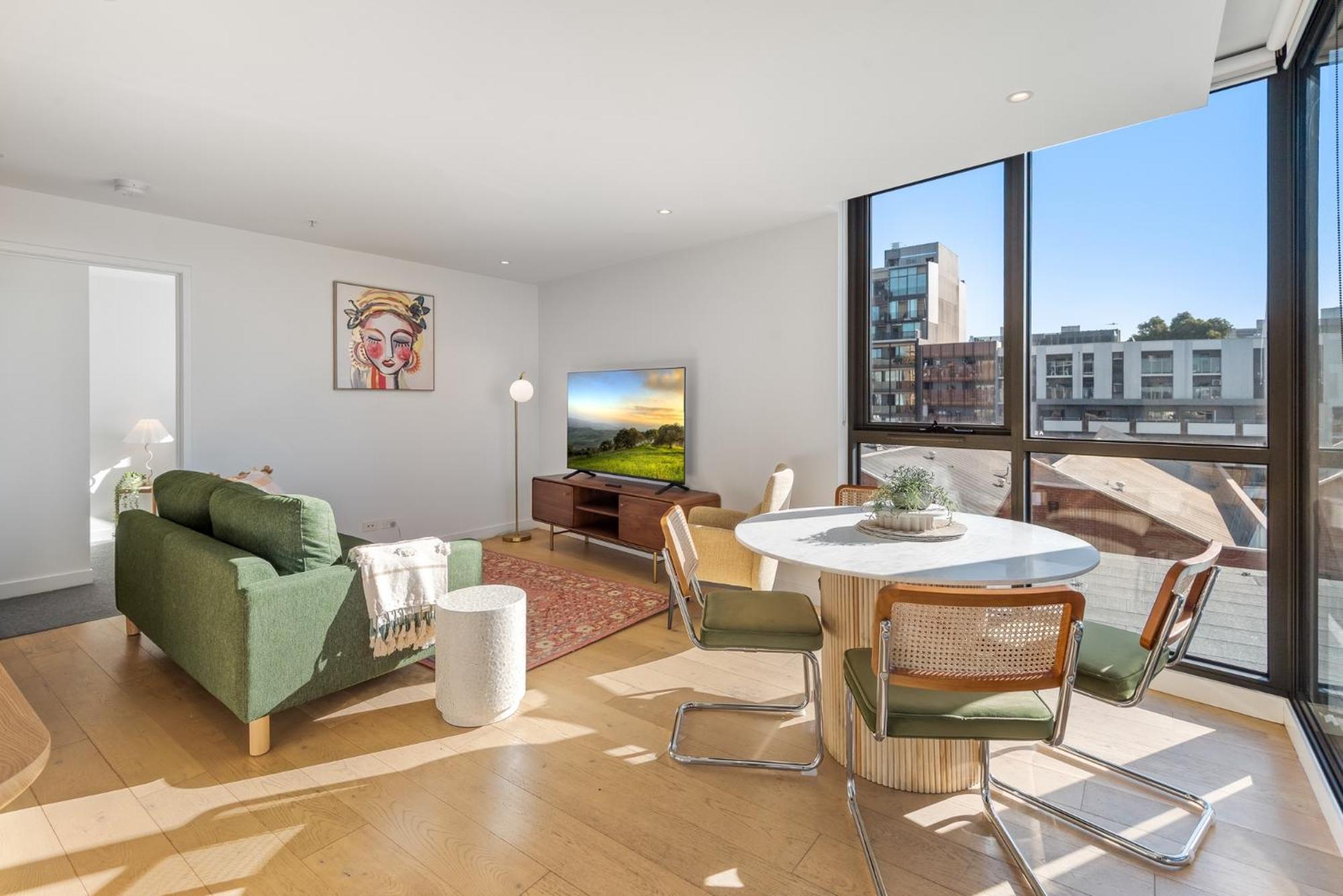Collingwood Cool 2-Bed, Balcony, Gym, Rooftop